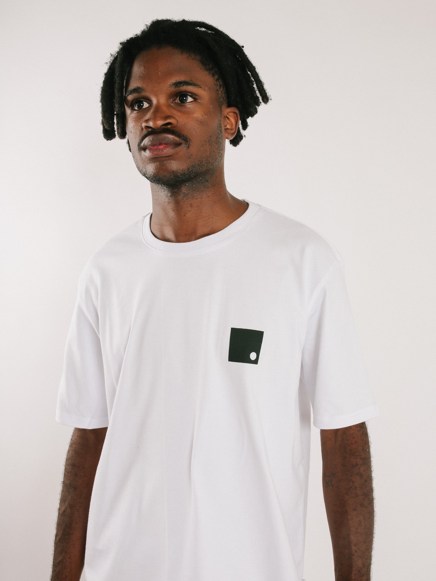 Collecting Dots x Float Protea Tee