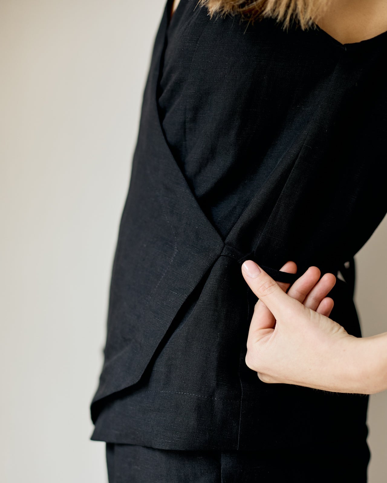 Wrap Gilet - Black Linen