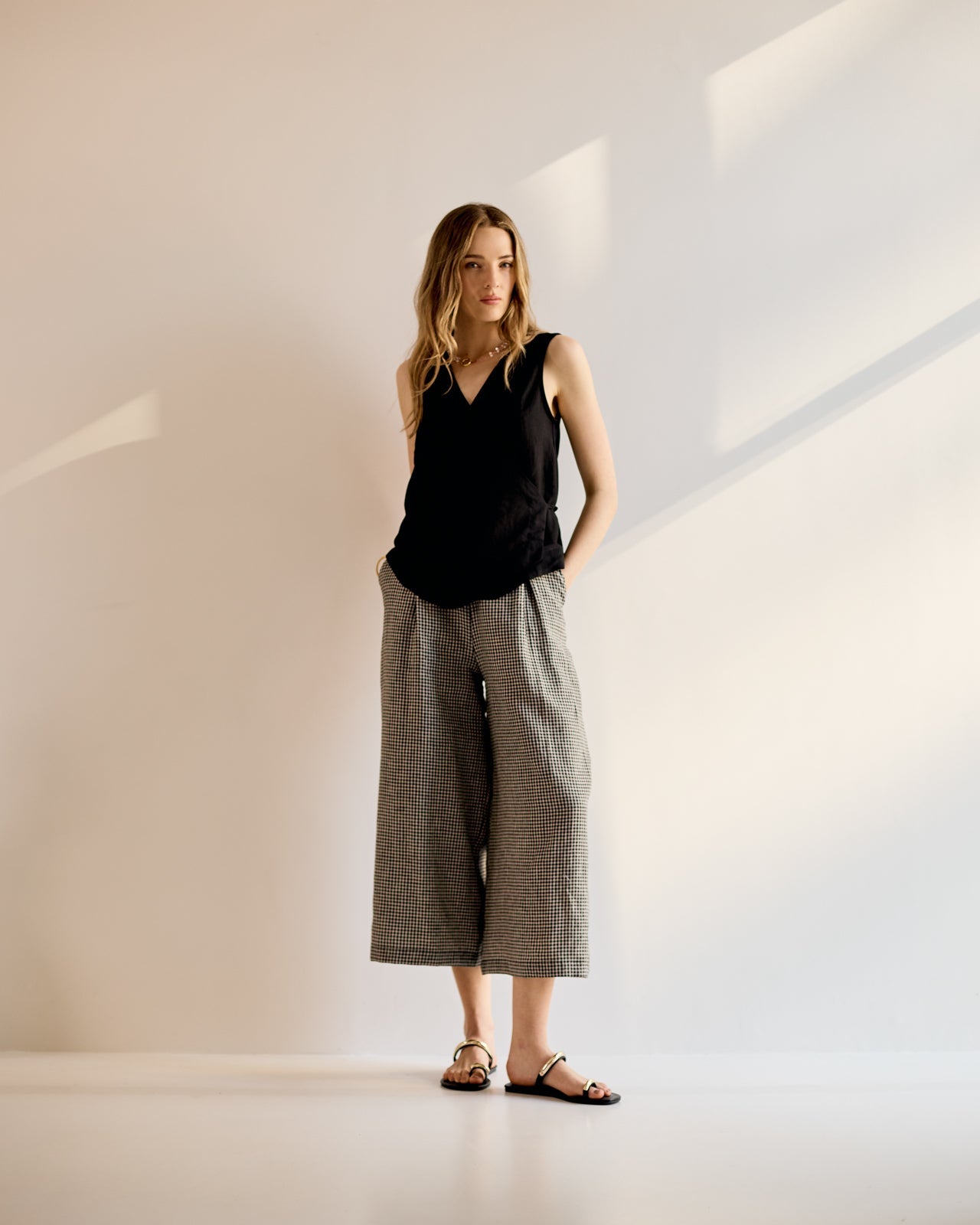 Wrap Gilet - Black Linen