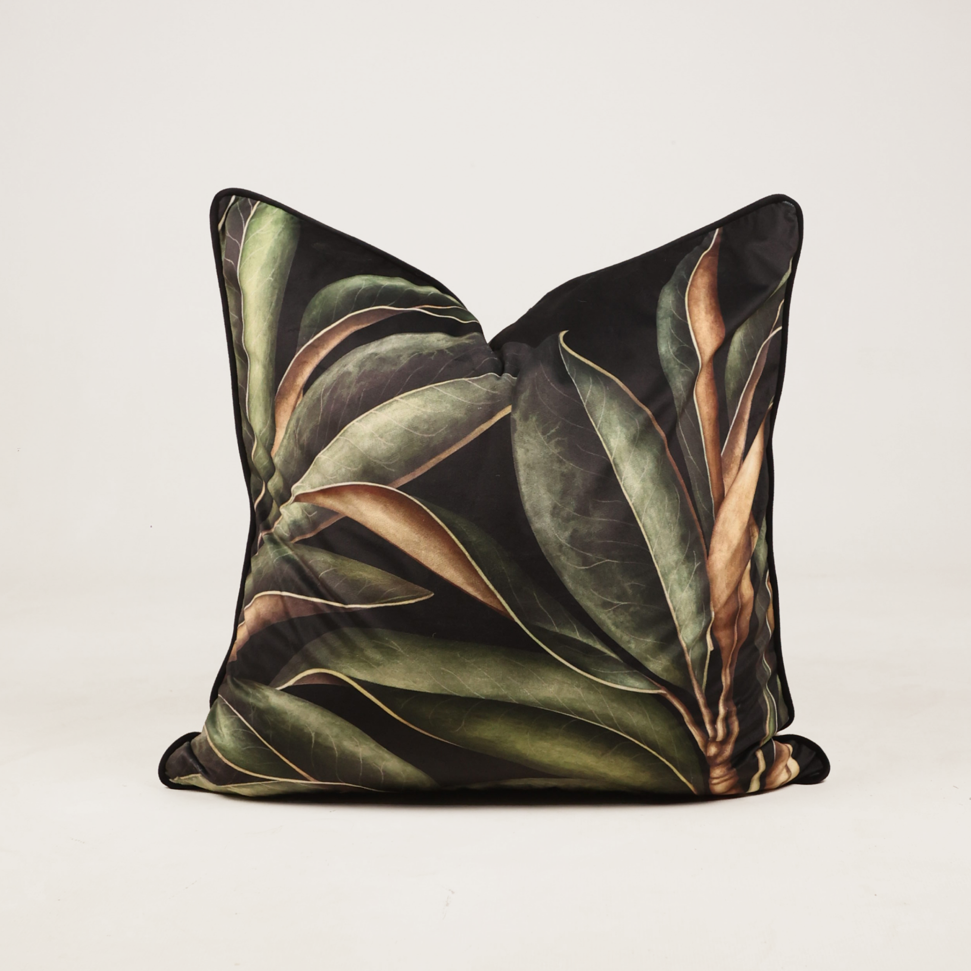 Velvet Zama Leaf Scatter 