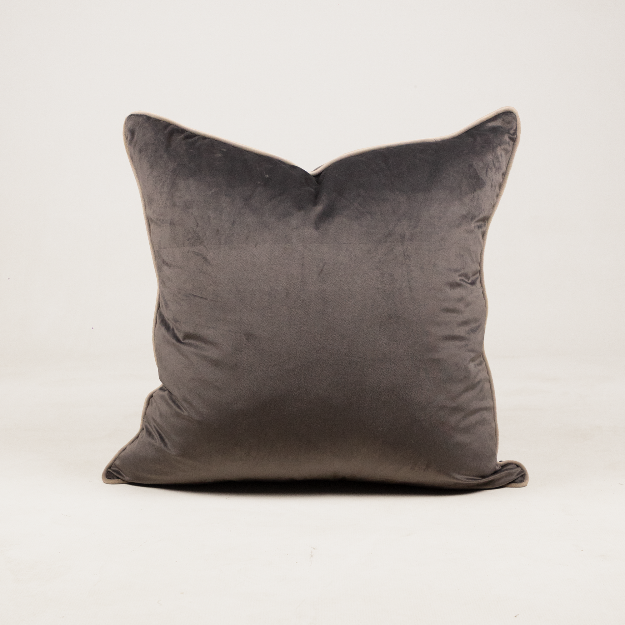 Velvet Scatter – Charcoal