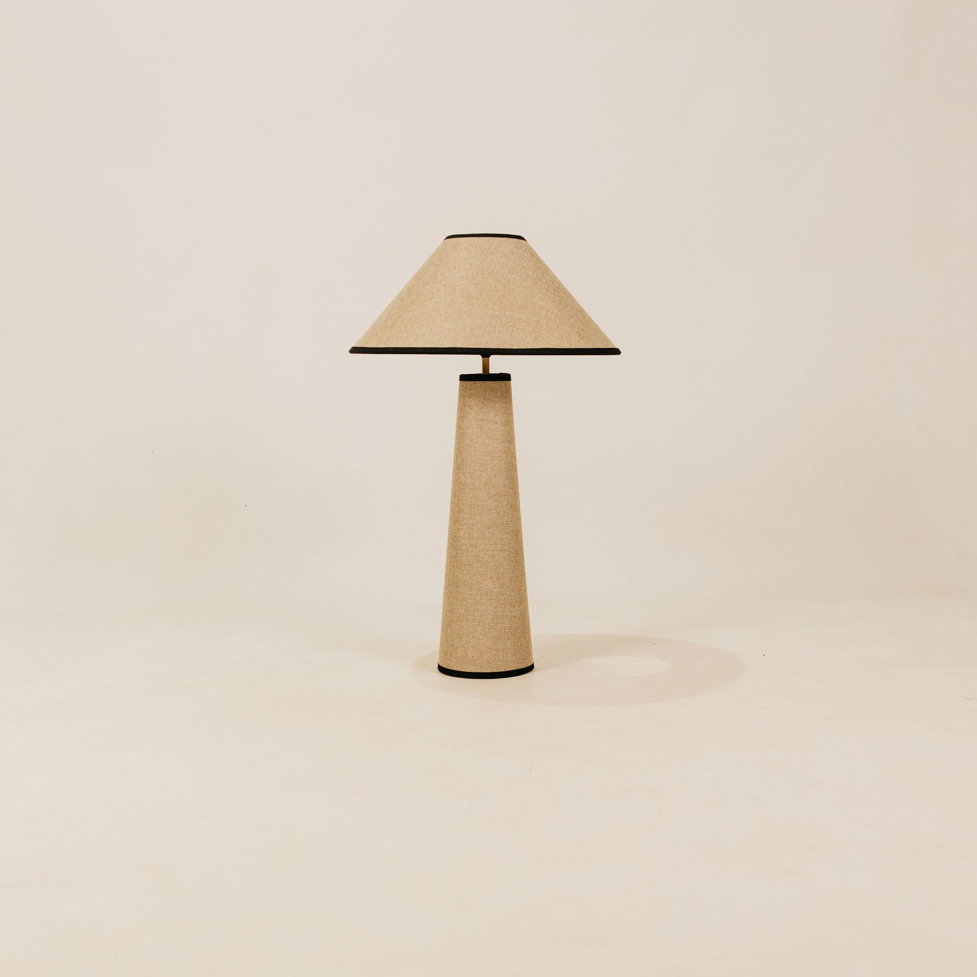 Hessian Fusion Table Lamp