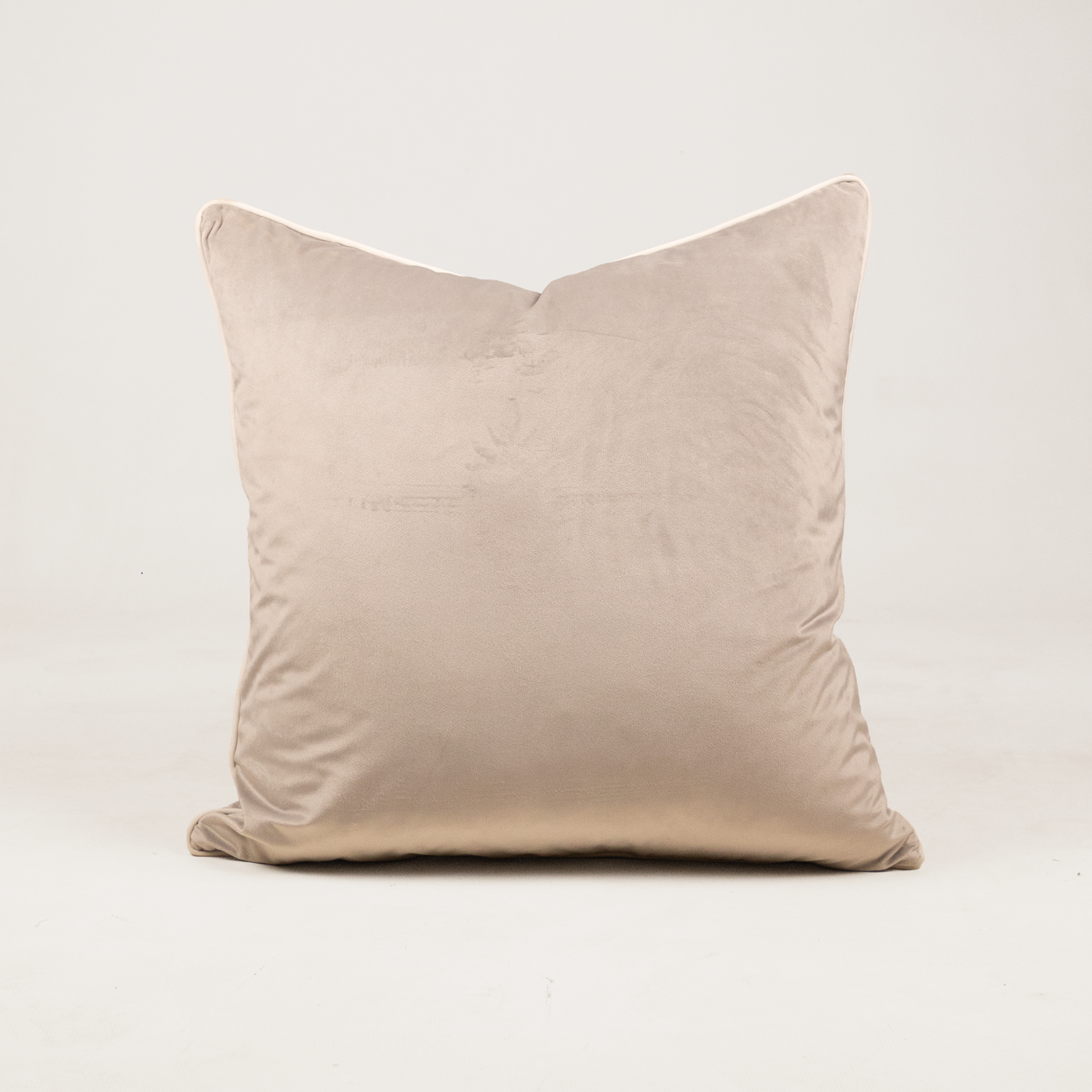 Velvet Scatter – Taupe