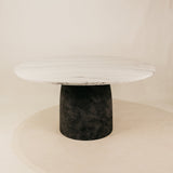 Sossus Dining Table