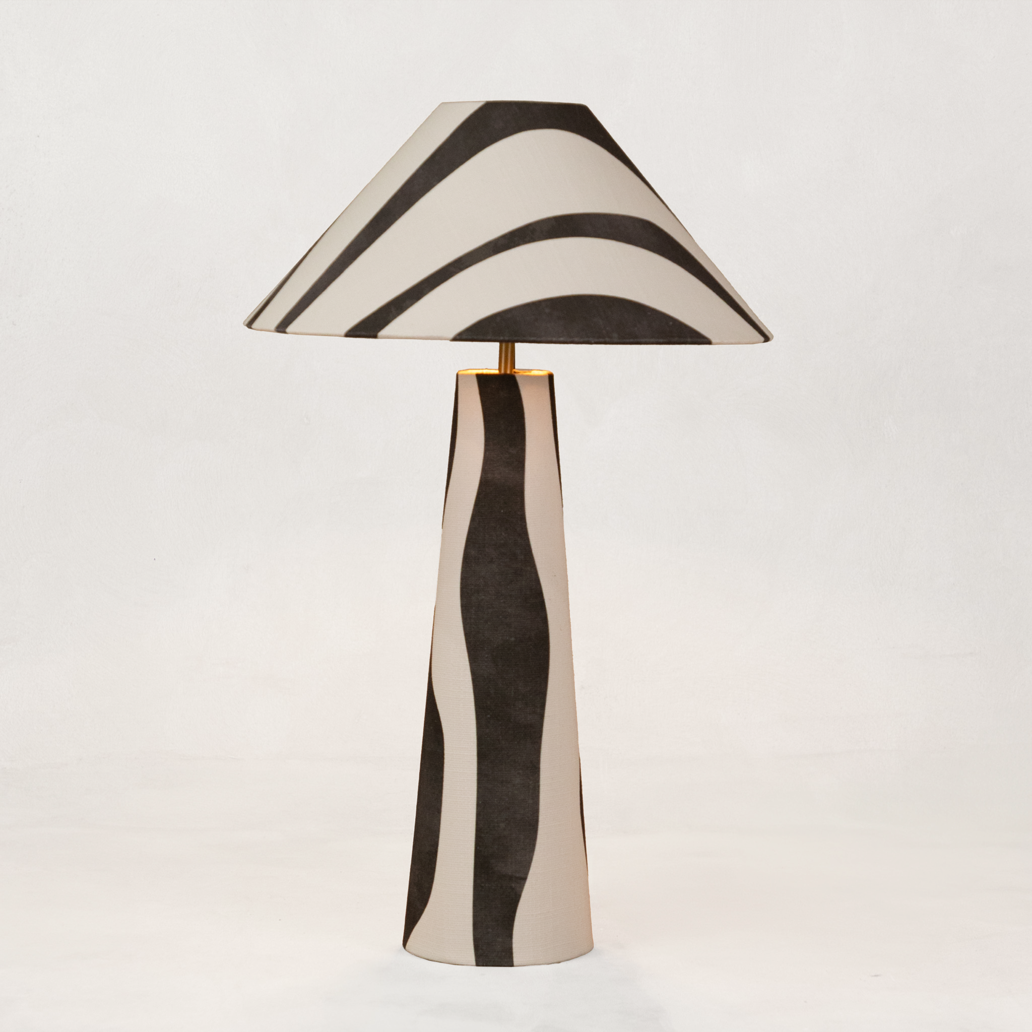 Zebra Wave Table Lamp