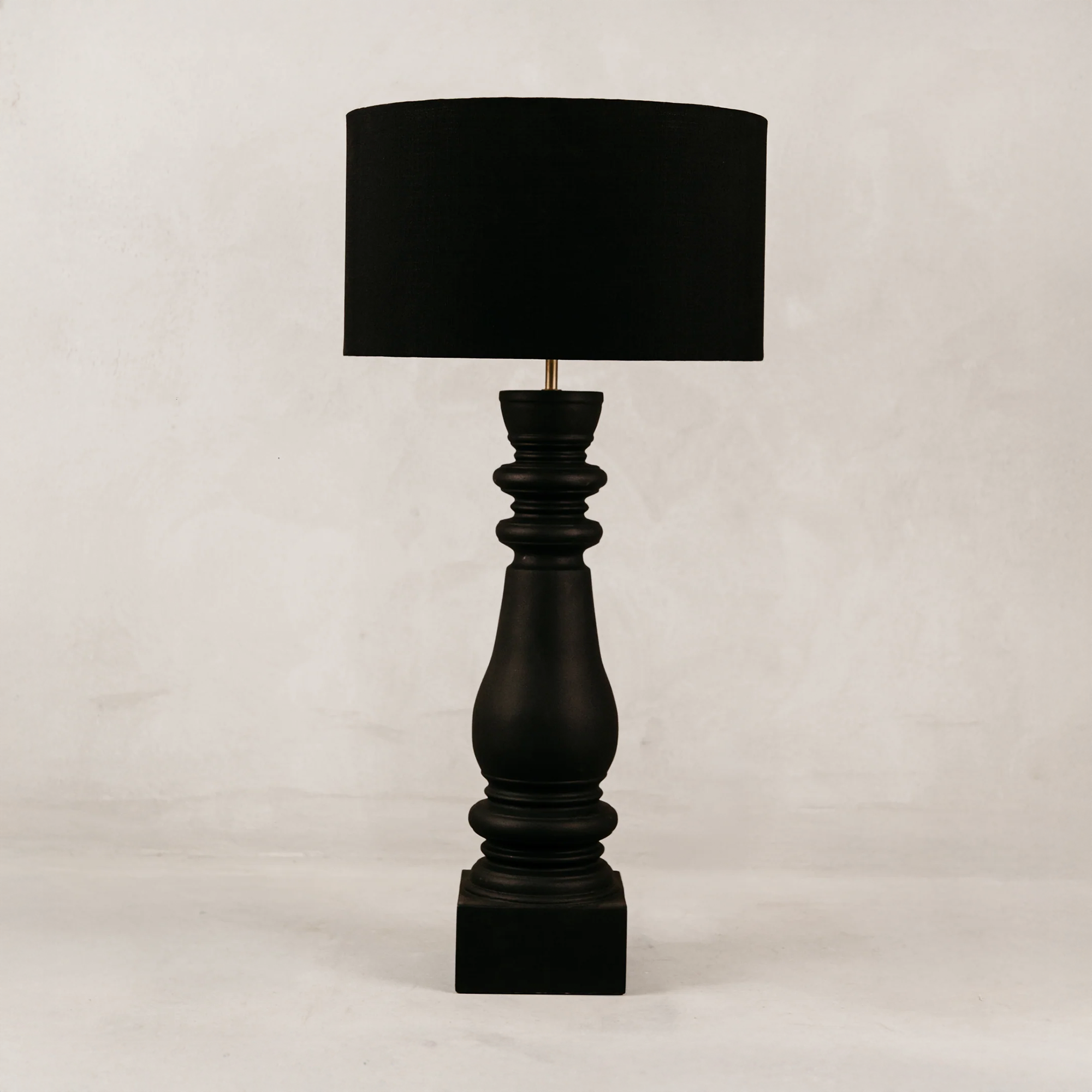 Bishop Table Lamp with Linen Shade – Black