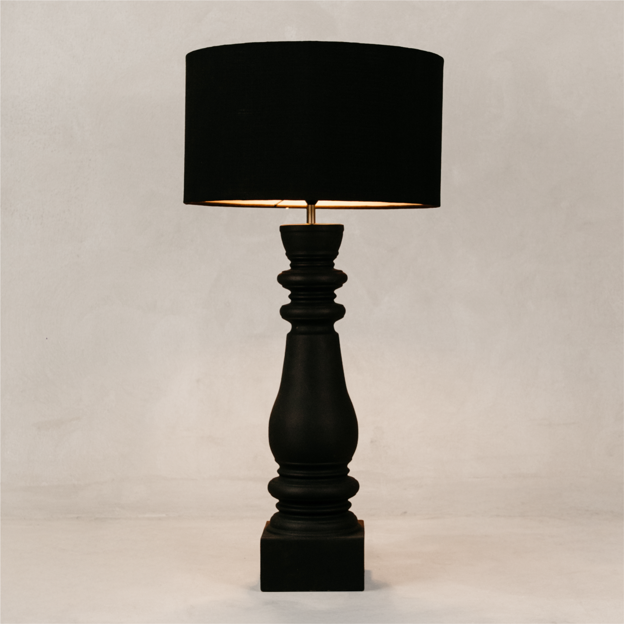 Bishop Table Lamp with Linen Shade – Black