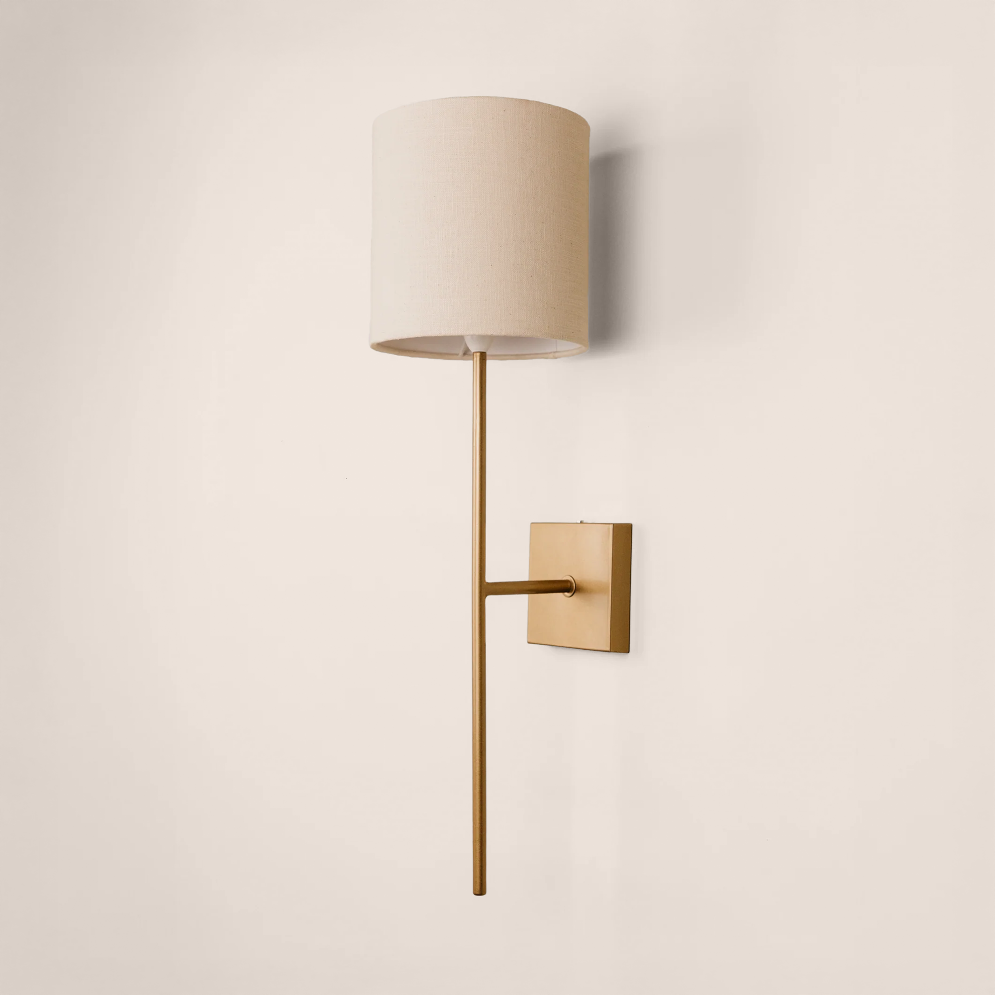 Bongo Wall Light with Linen Shade – Gold