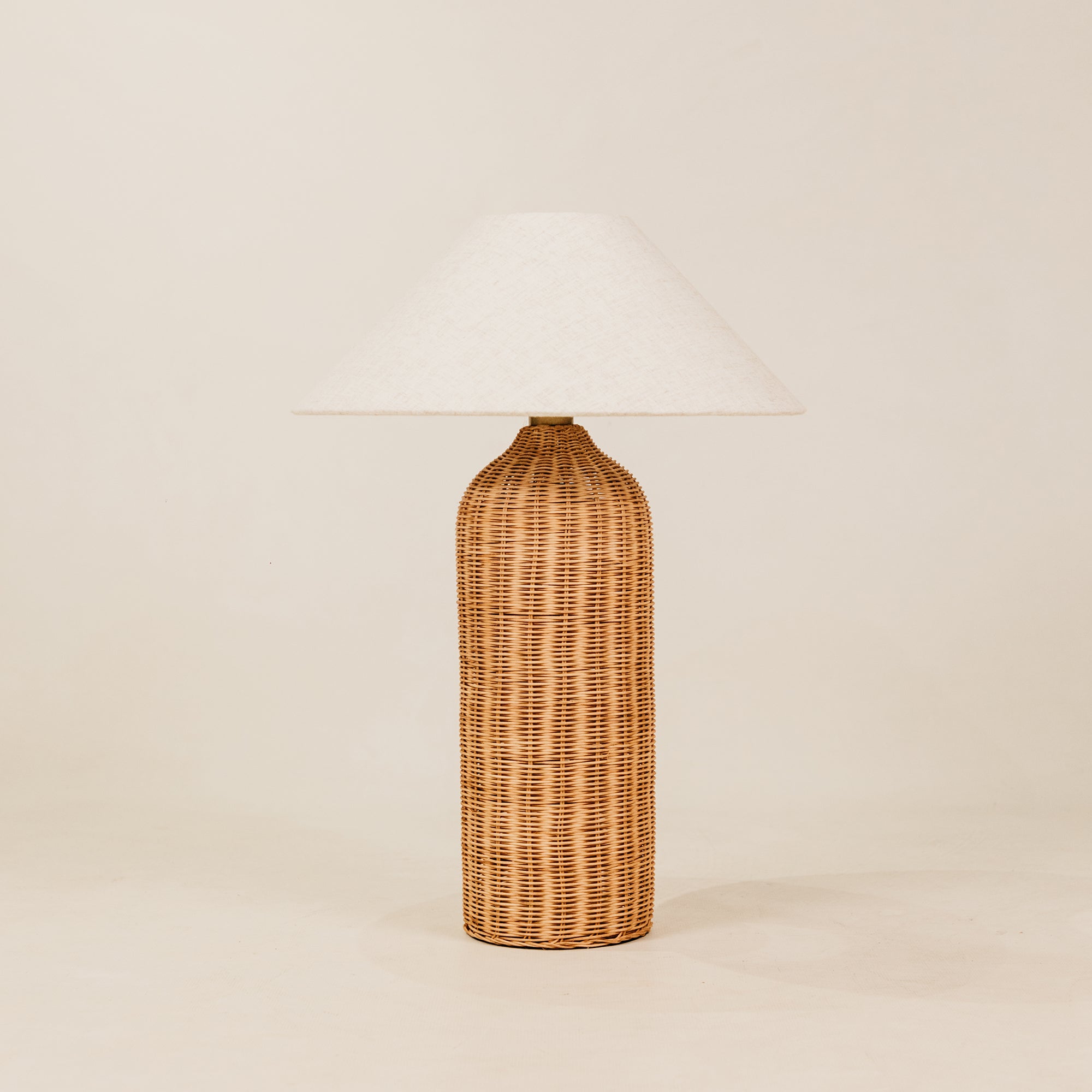 Kobo Table Lamp with Linen Shade – Natural