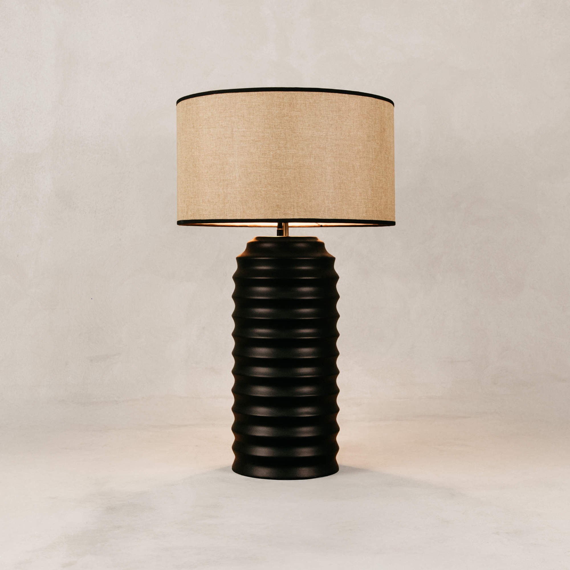 Ndebele Table Lamp with Linen Shade – Black