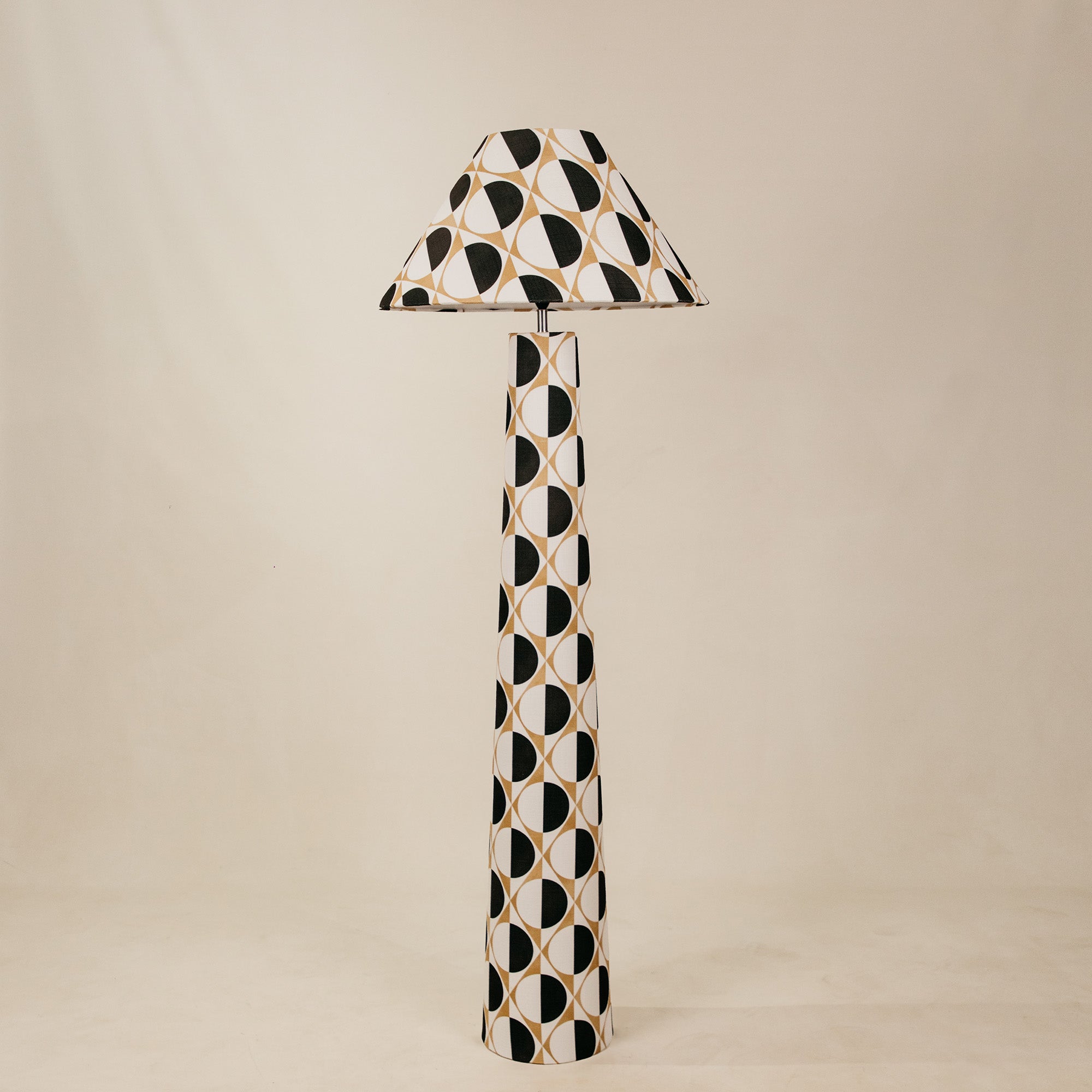 Sequence Spot Fusion Floor Lamp