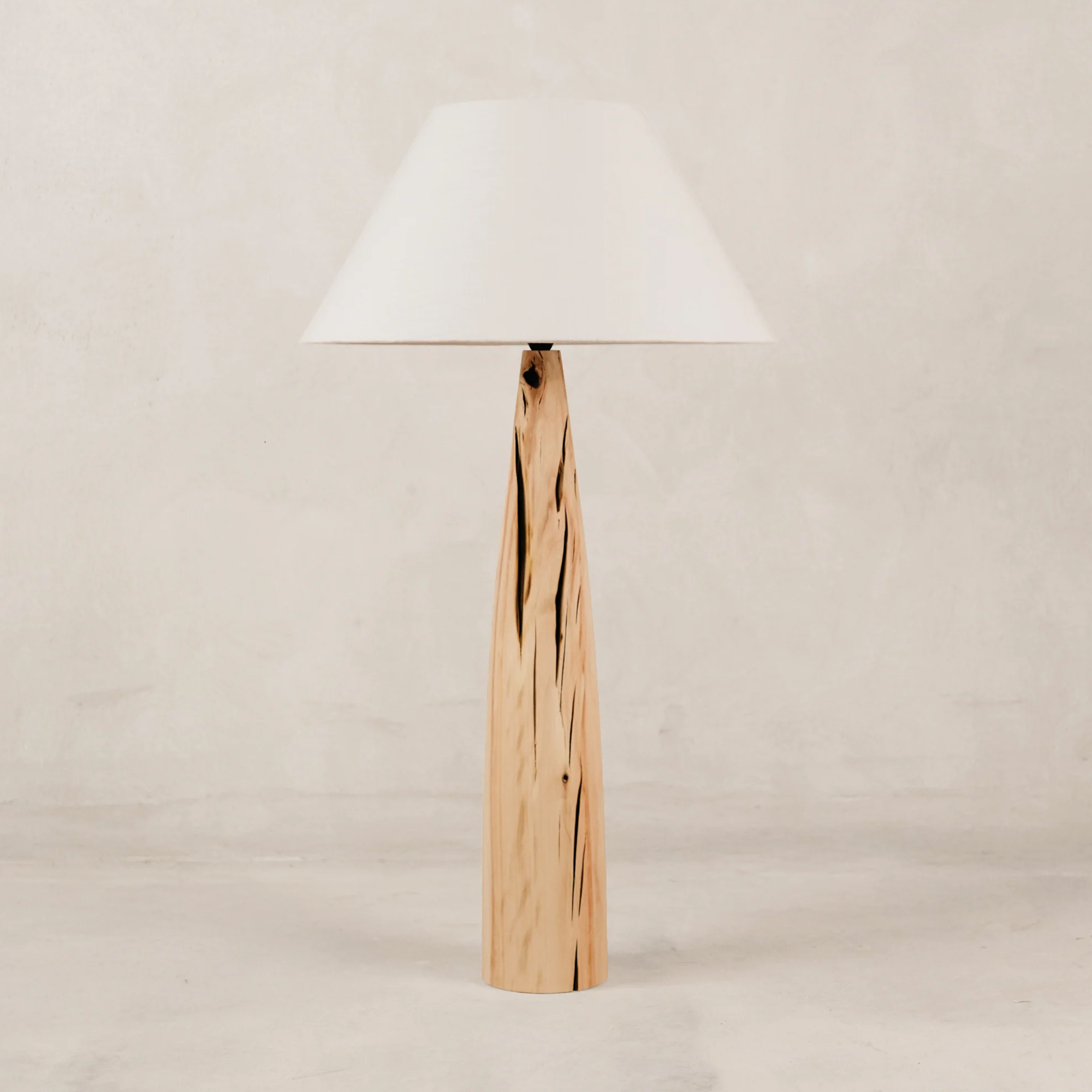 Weathered Baobab Table Lamp with Tapered Linen Shade – Blonde
