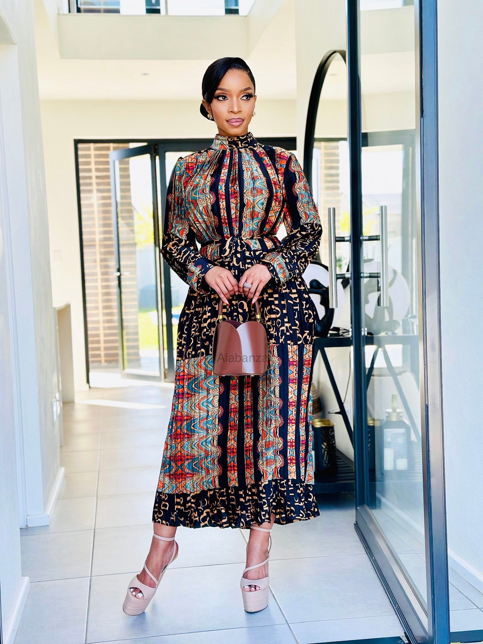 Entle Vintage Dress