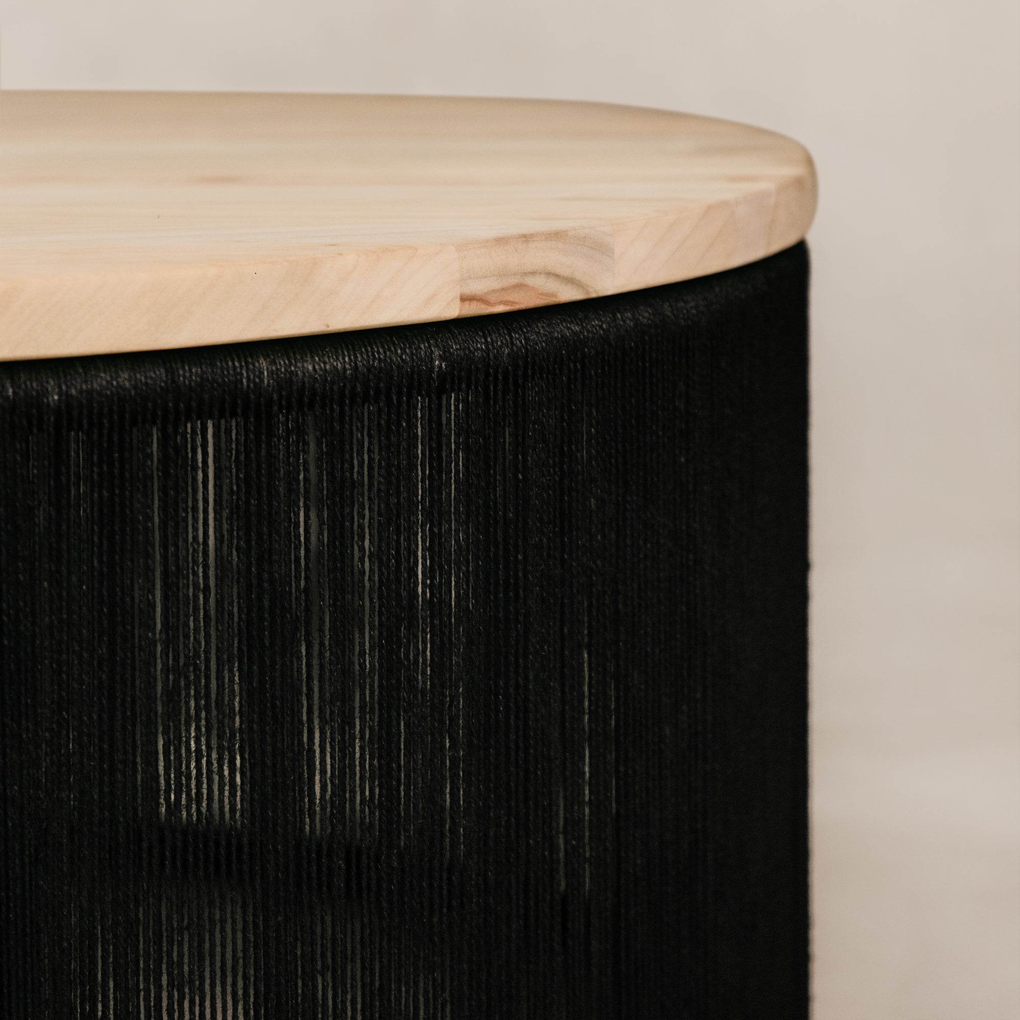 Ijuthi Coffee Table – Blonde & Black