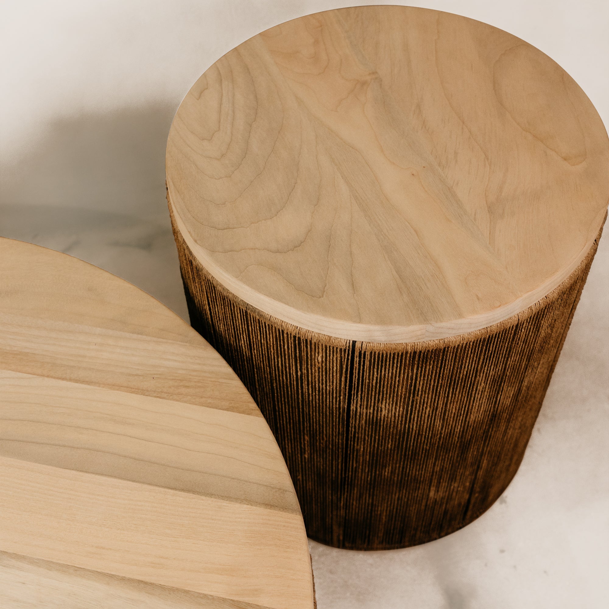 Ijuthi Side Table – Blonde & Brown