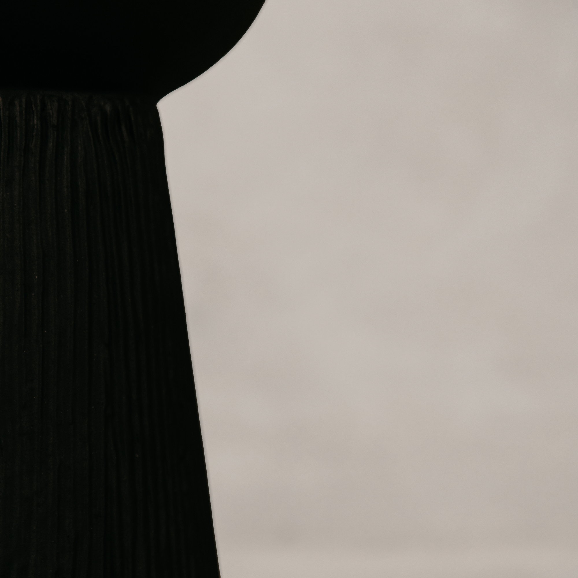 Indebe Ribbed Table Lamp with Tapered Linen Shade – Charcoal