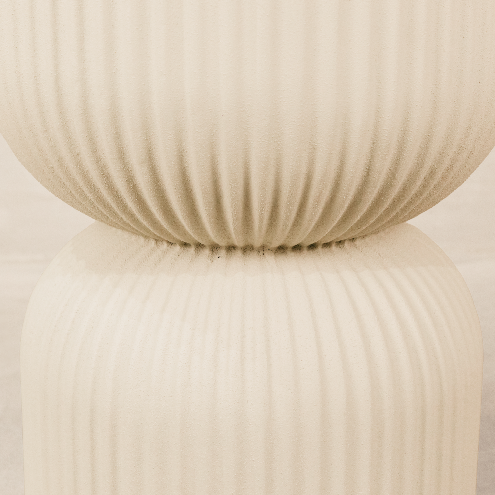Jua Side Table – Cream