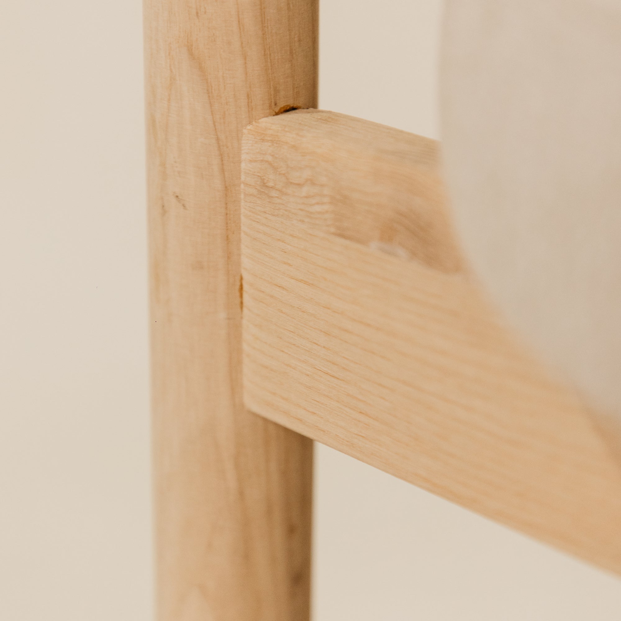 Juno Sand Dining Chair – Blonde