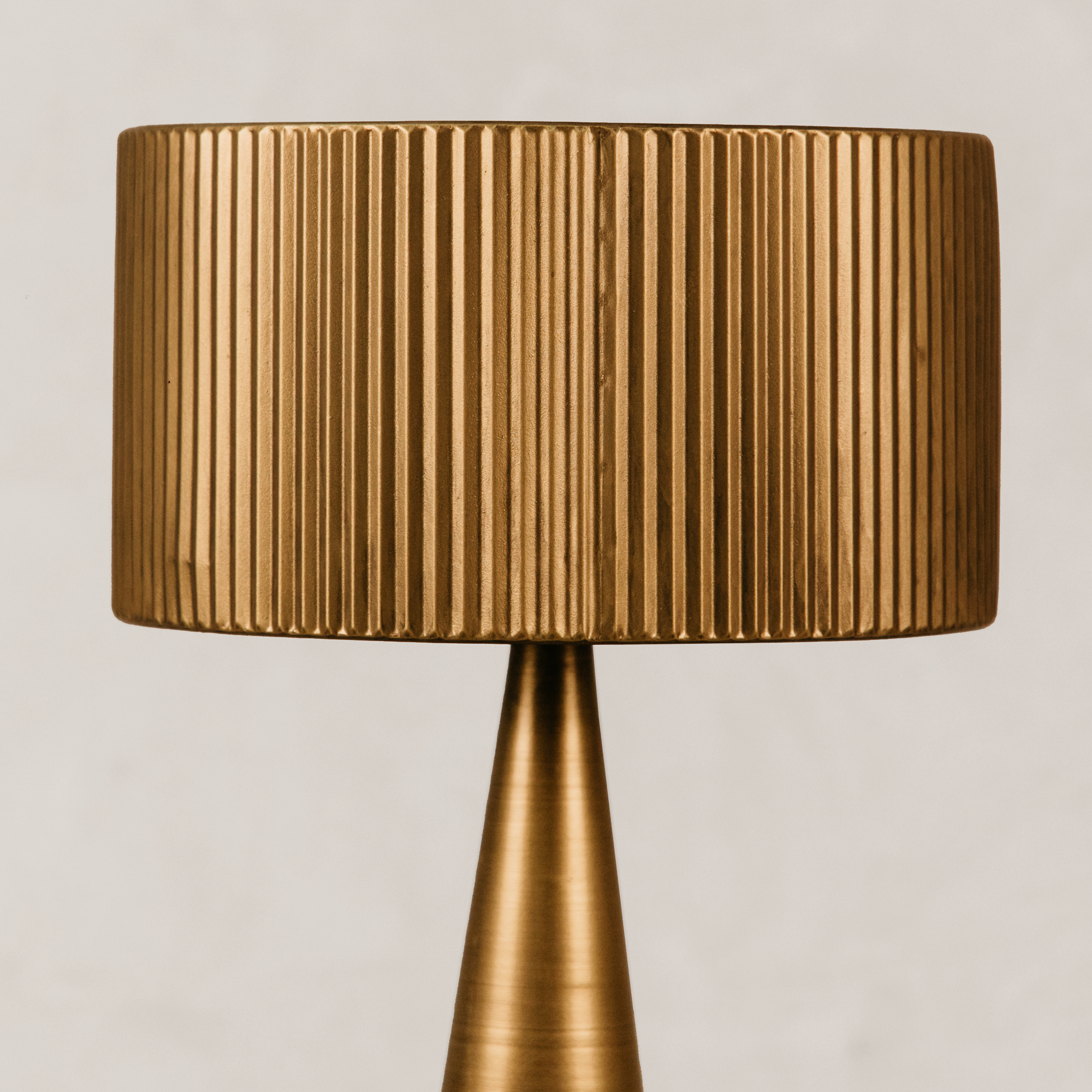 Kariega Metal Table Lamp