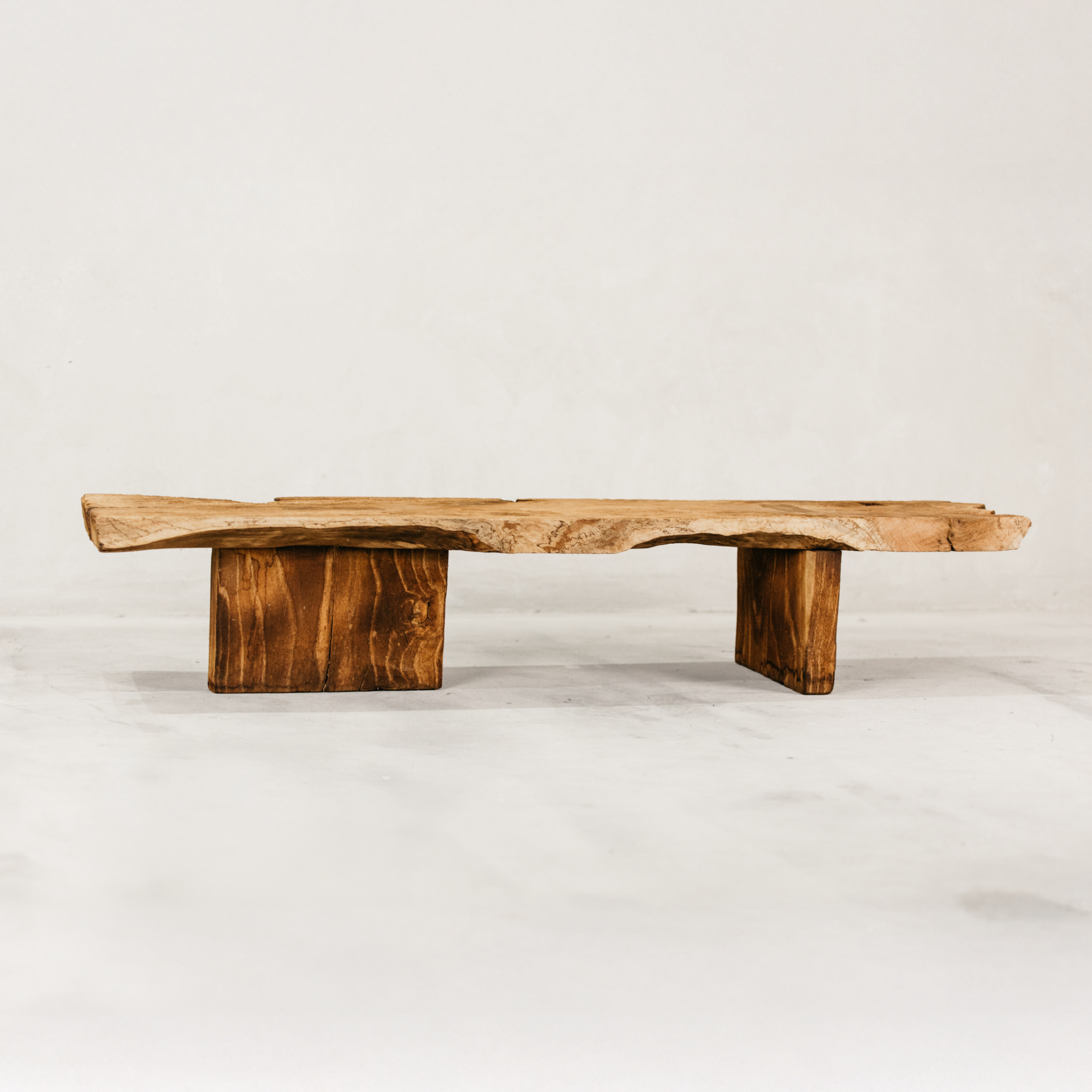 Kazi Bench