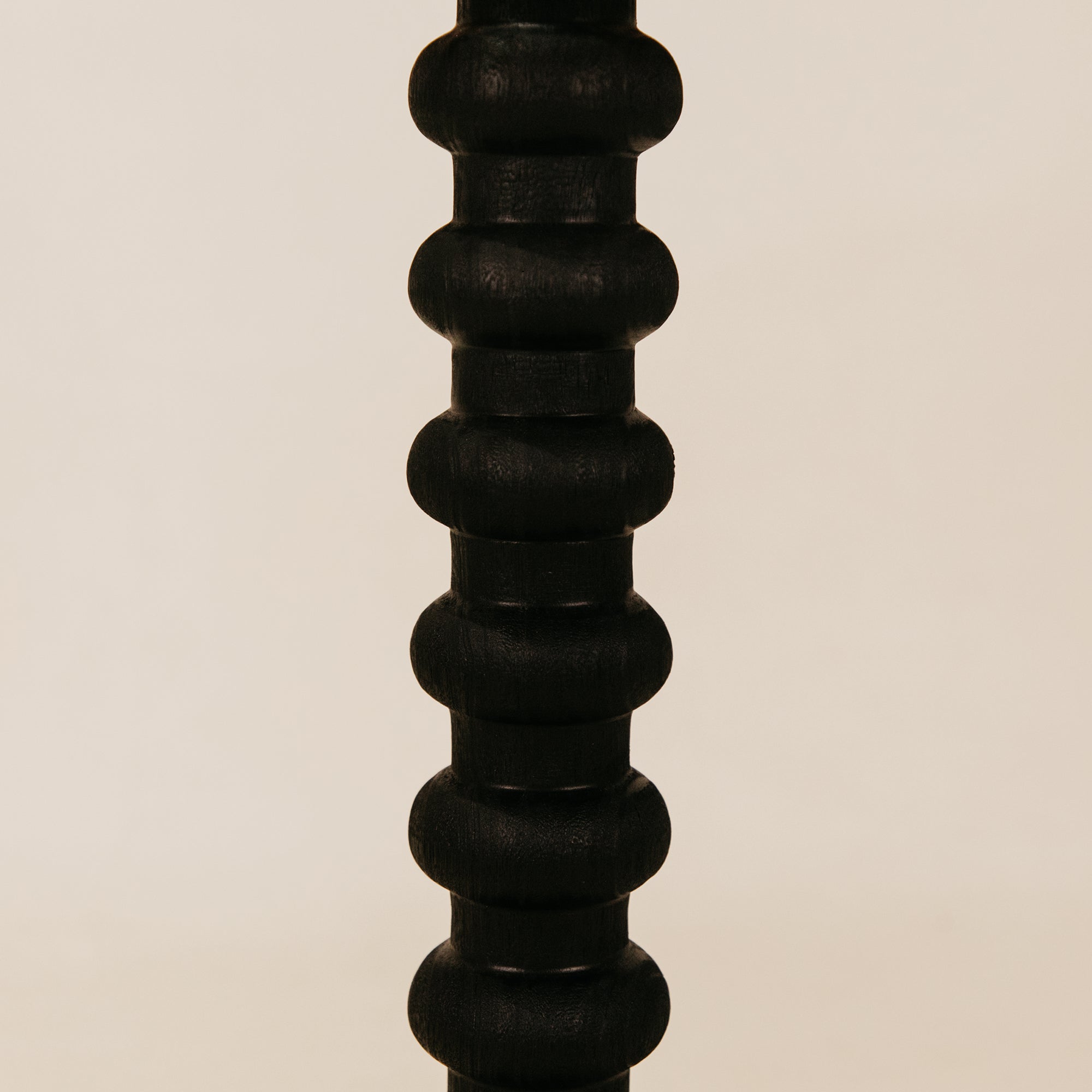 Olifants Table Lamp with Raffia Shade