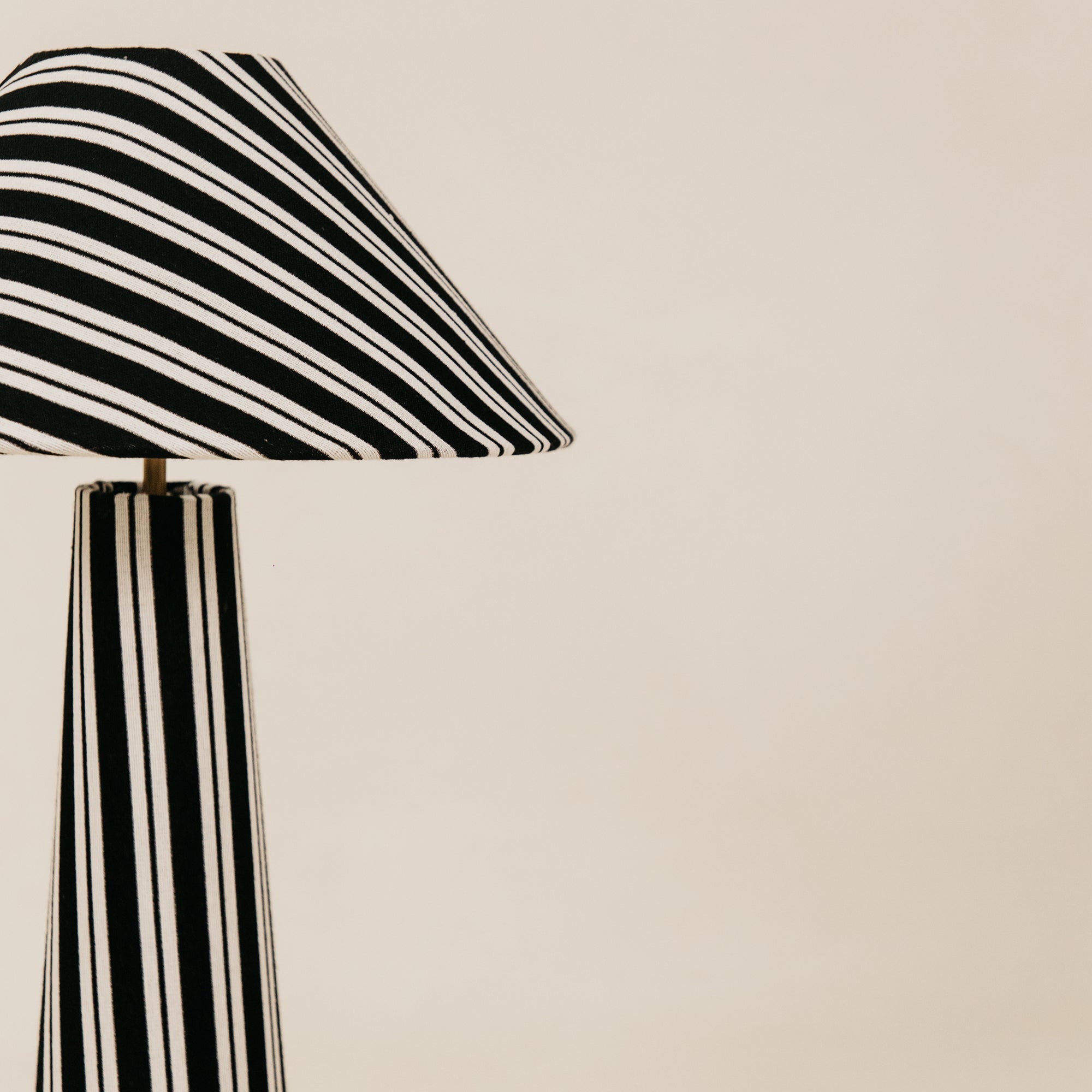 Punda Fusion Floor Lamp