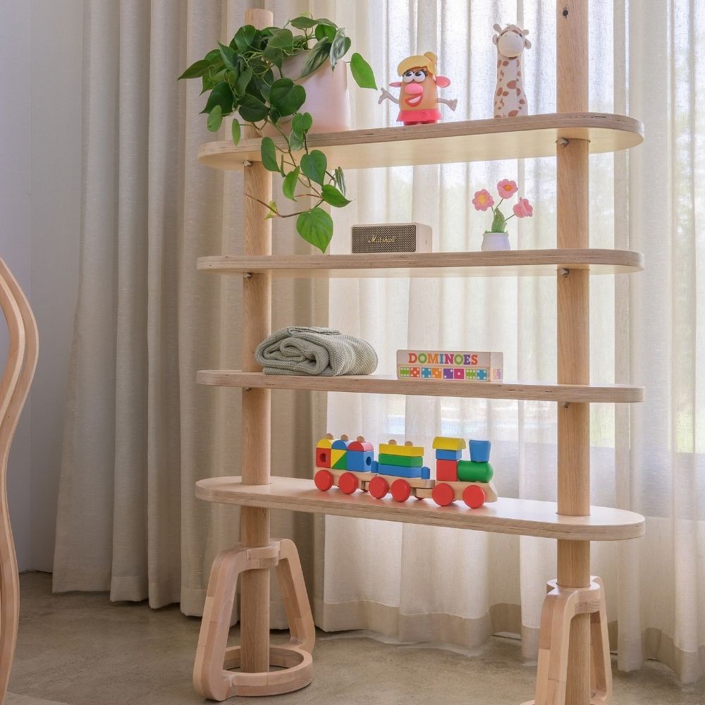 Little Zulik Anchor Bookshelf