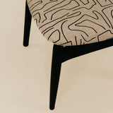 Lyra Muundo Dining Chair – Black
