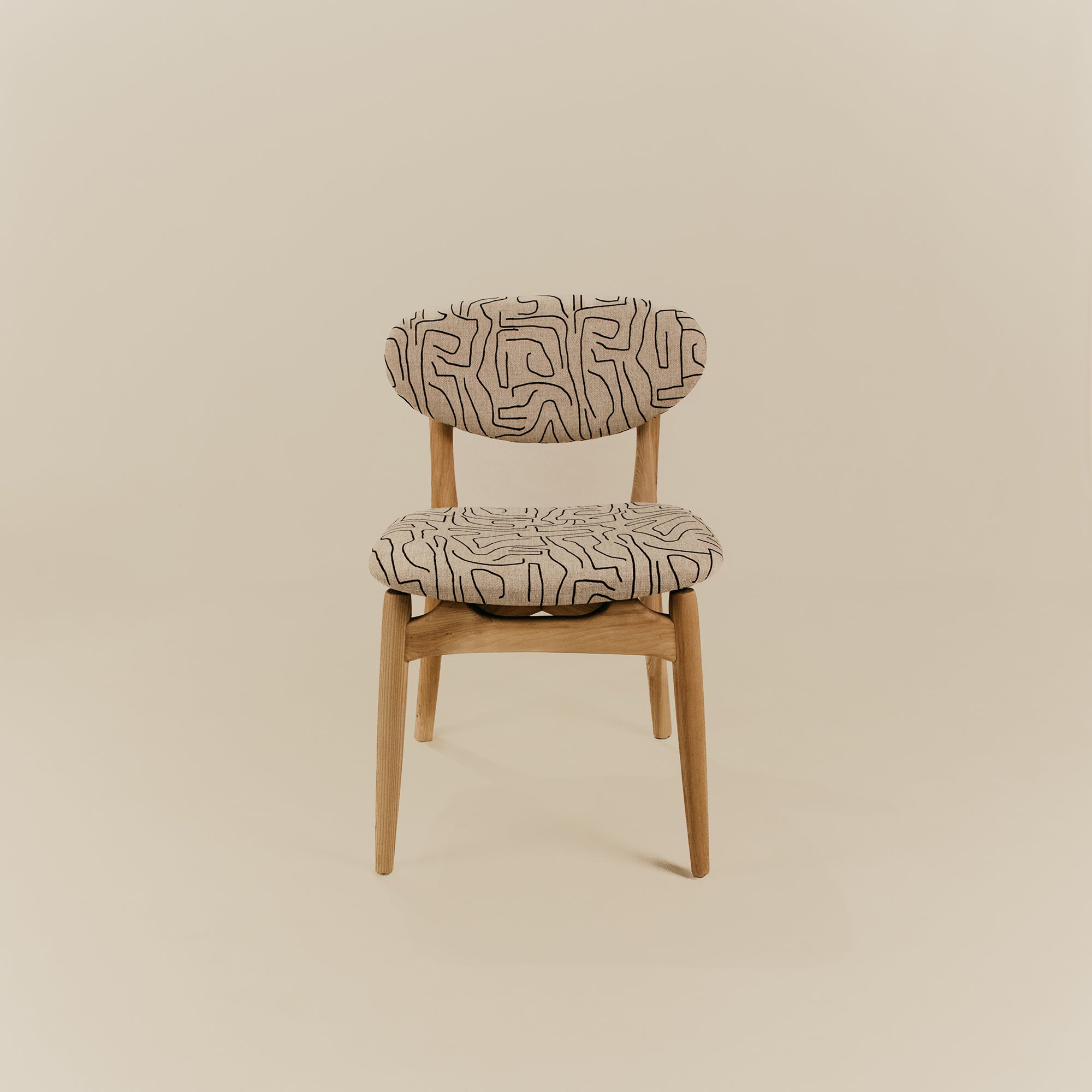 Lyra Muundo Dining Chair – Blonde
