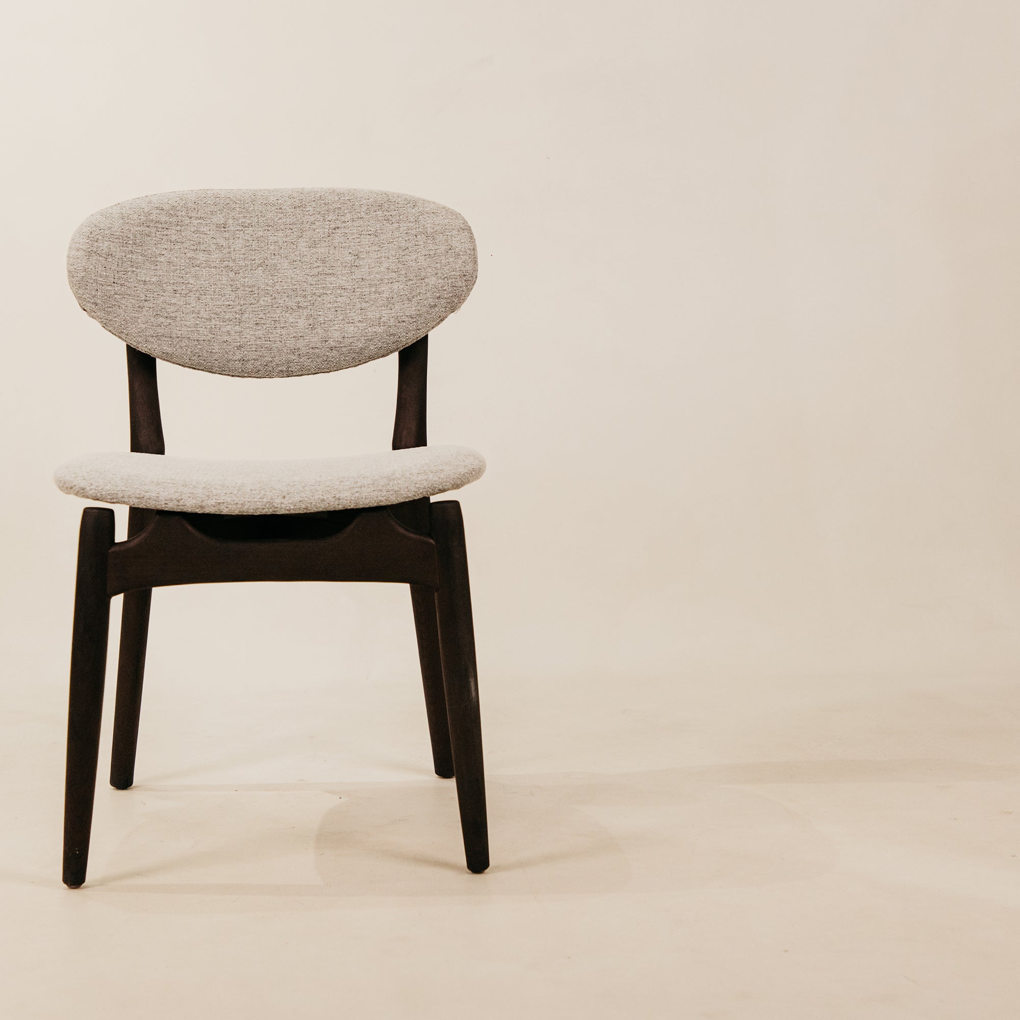 Lyra Grey Dining Chair – Black