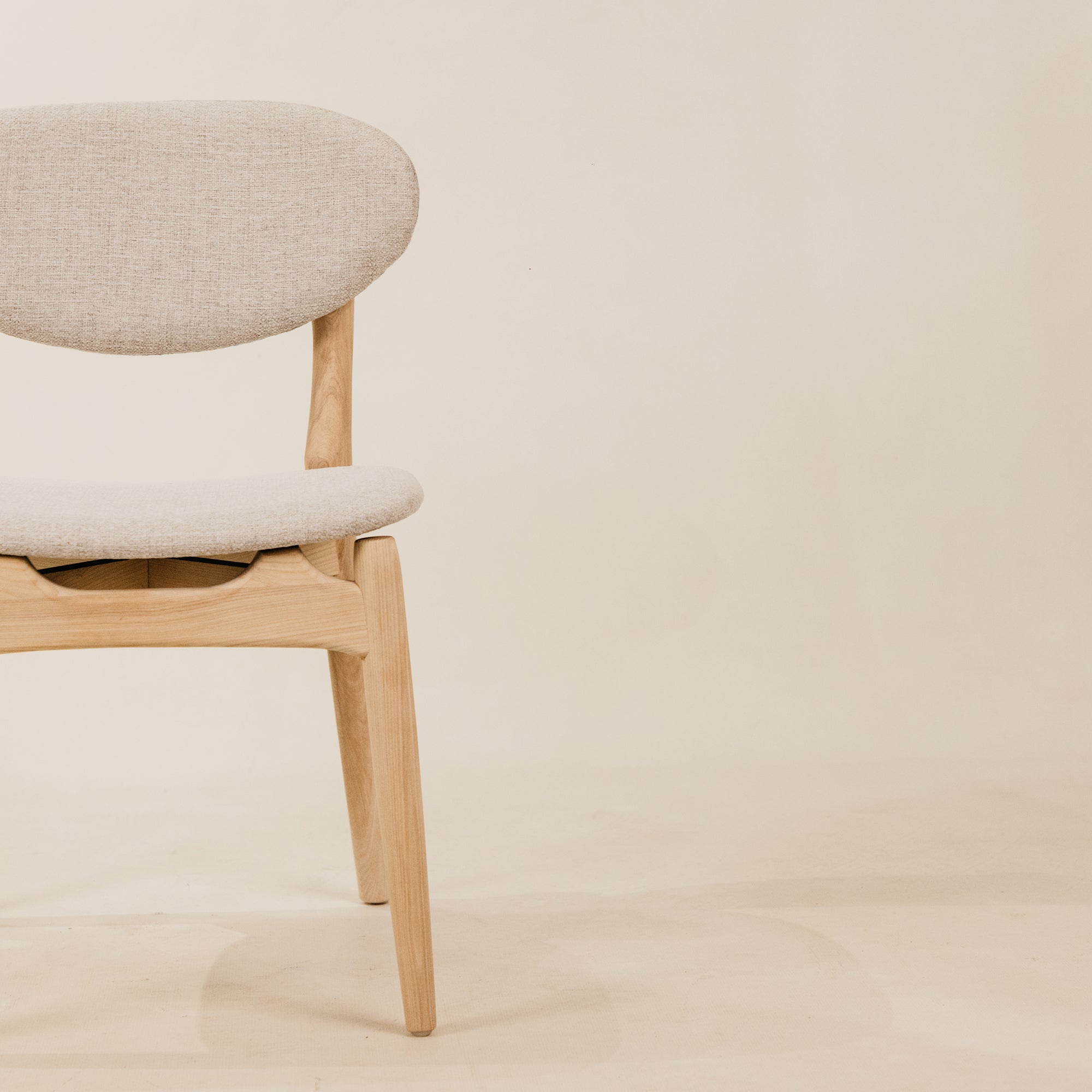 Lyra Sand Dining Chair – Blonde