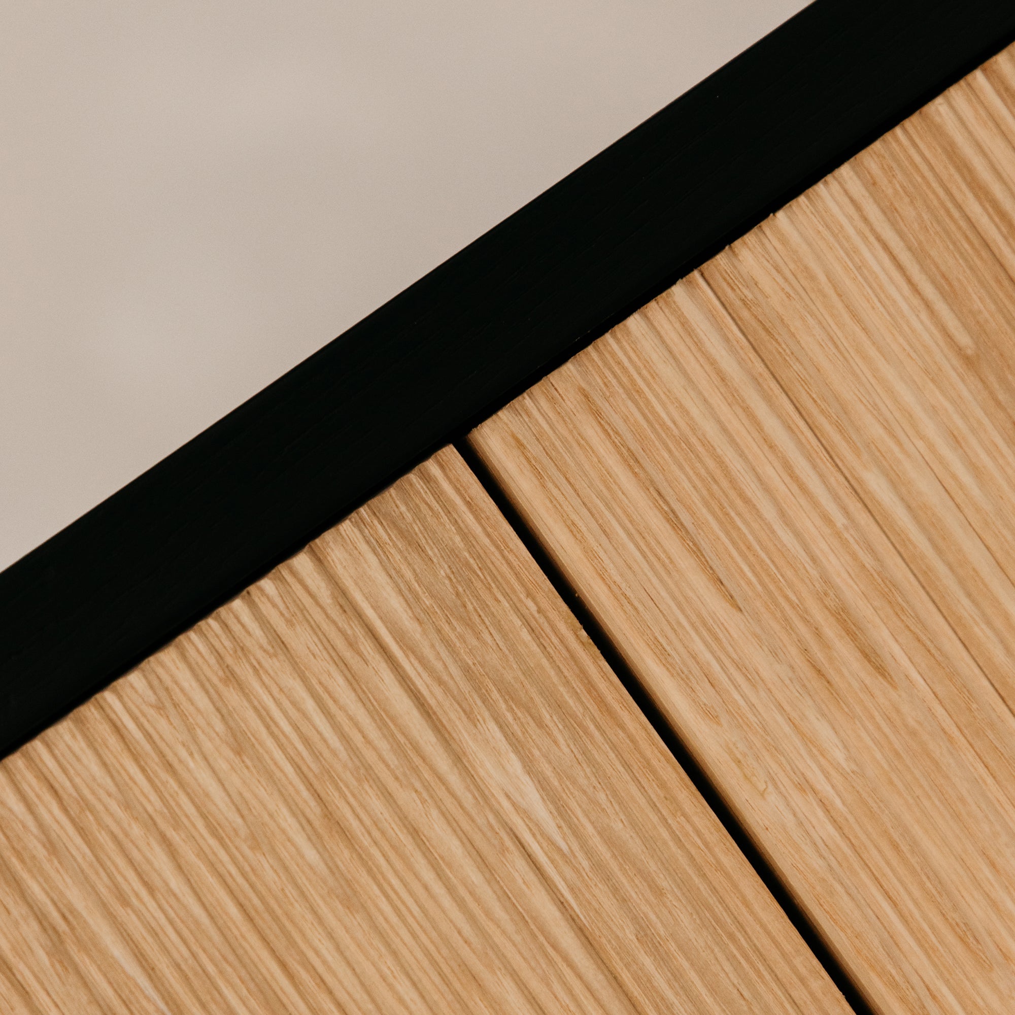 Nile Side Board