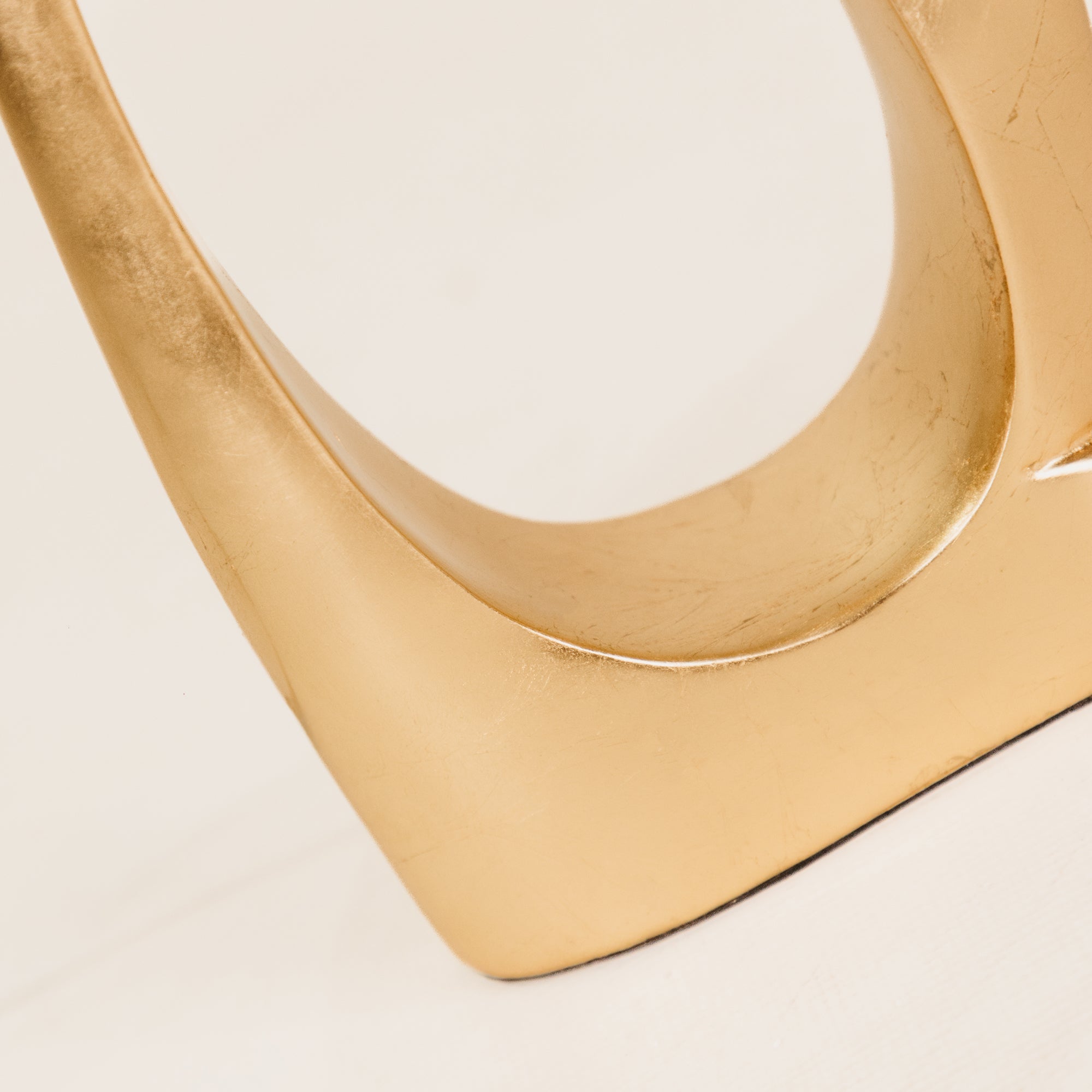 Ouro Table Lamp with Shade – Gold