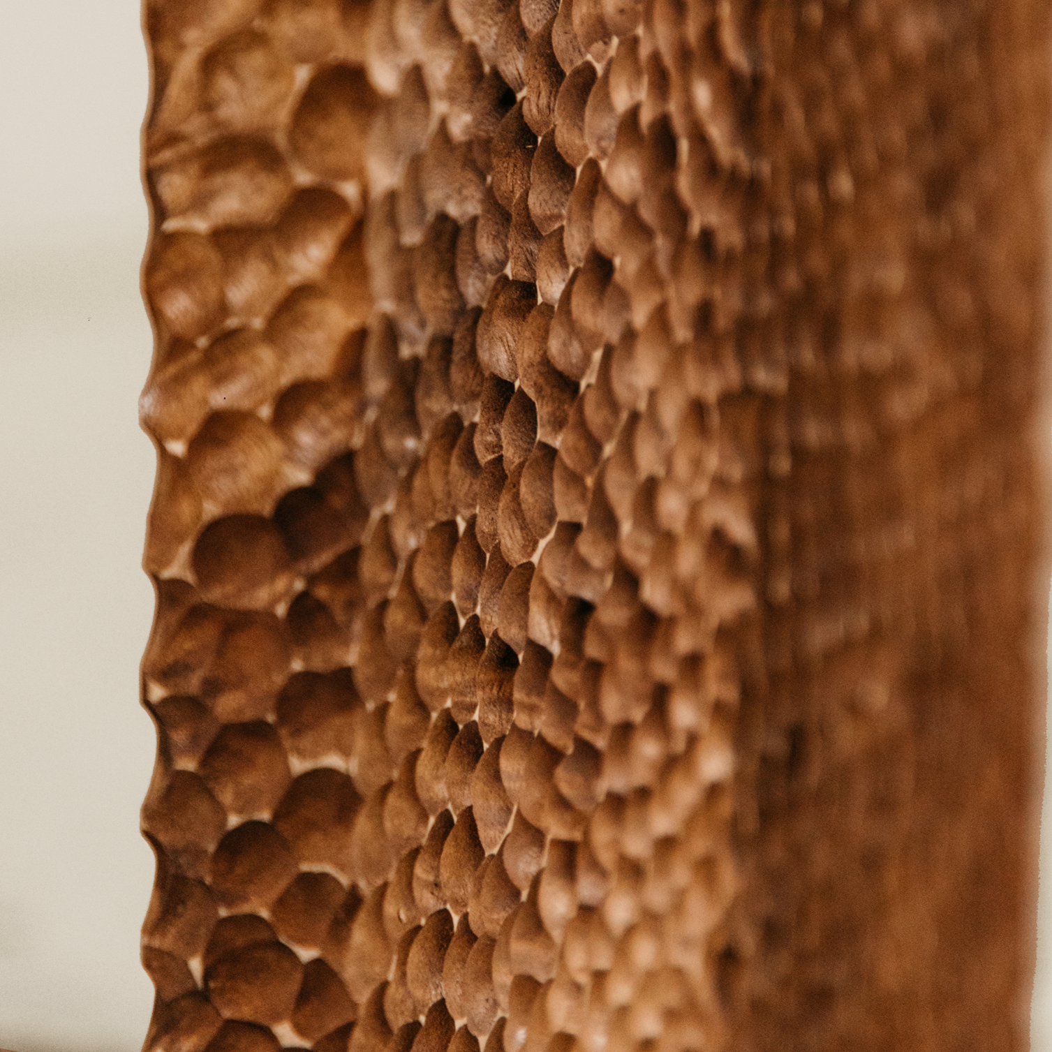 Chiselled Couch Slider Table