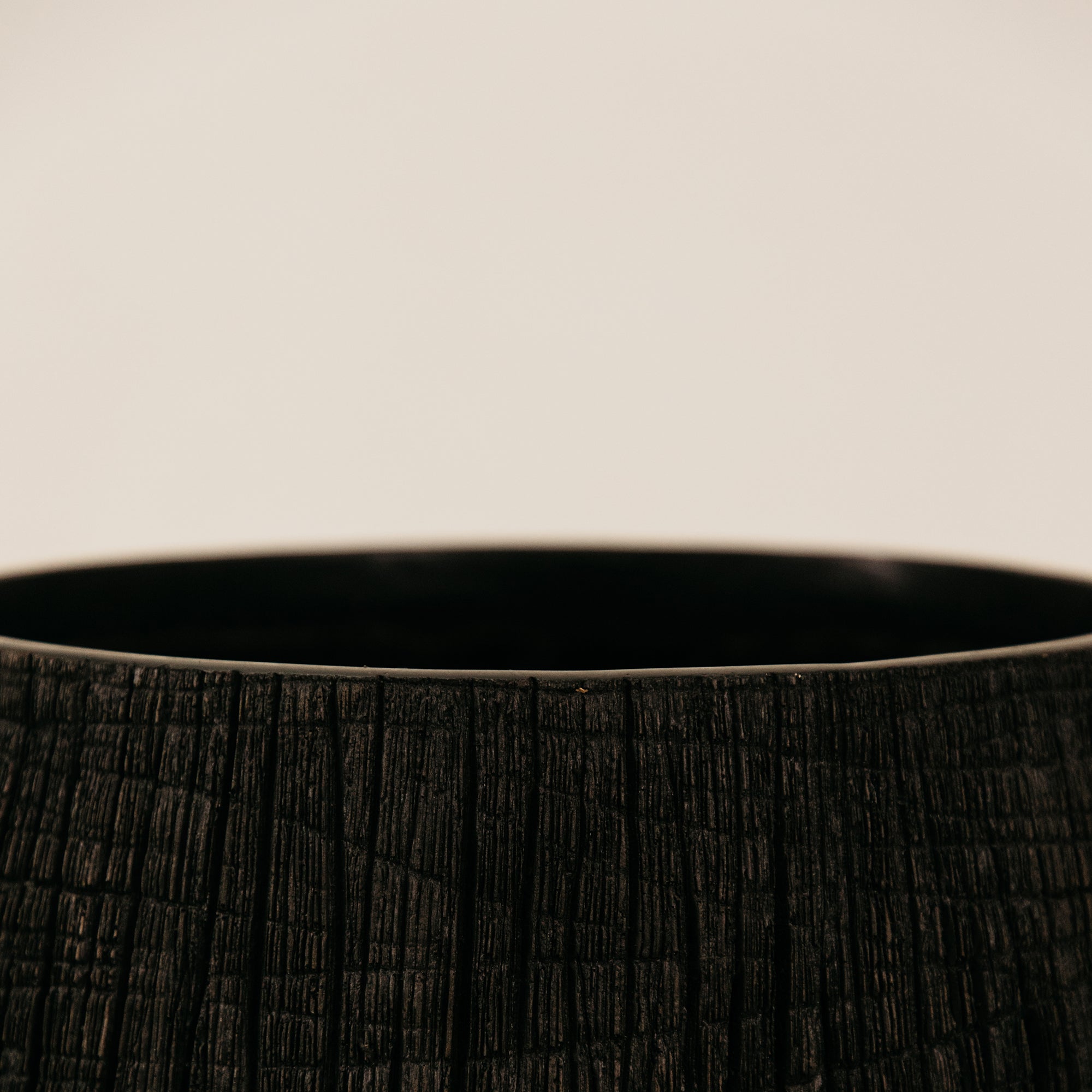 Kifuu Planter – Black
