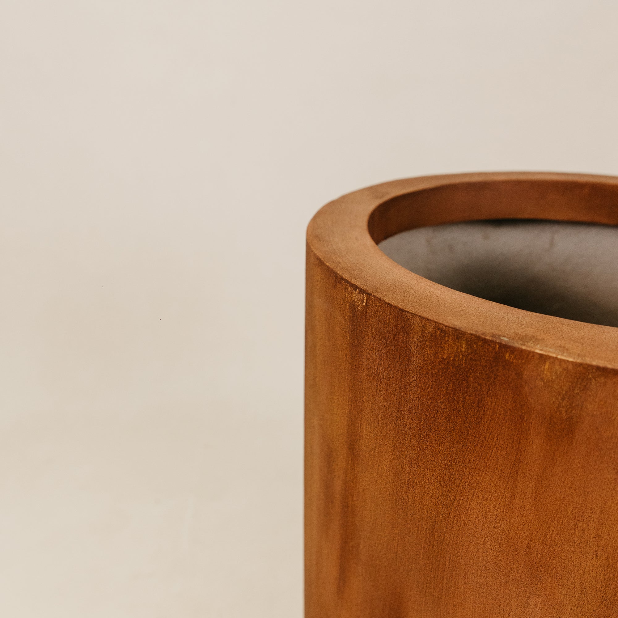 Kutu Planter - Rust