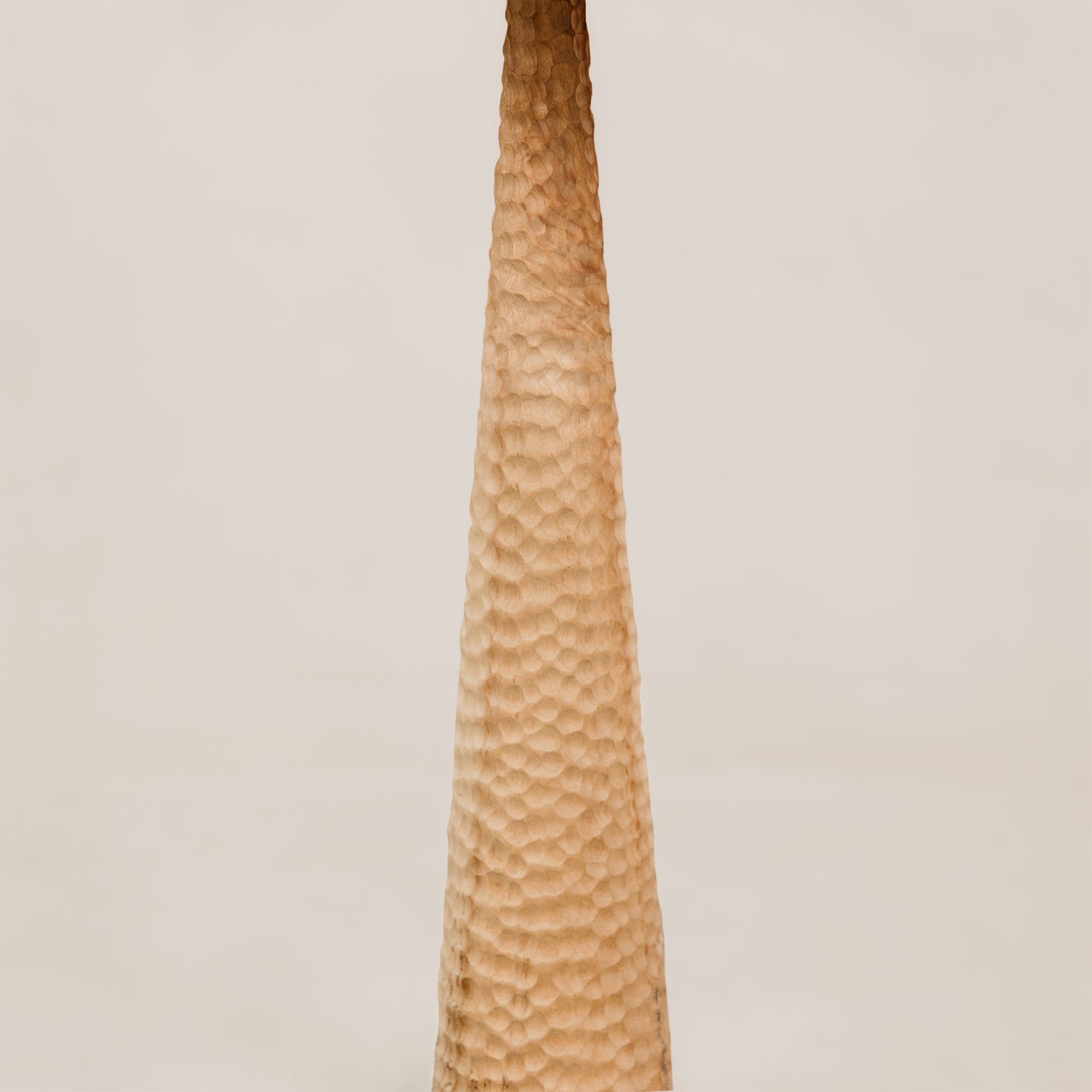 Pinnacle Chiselled Table Lamp with Tapered Linen Shade – Blonde