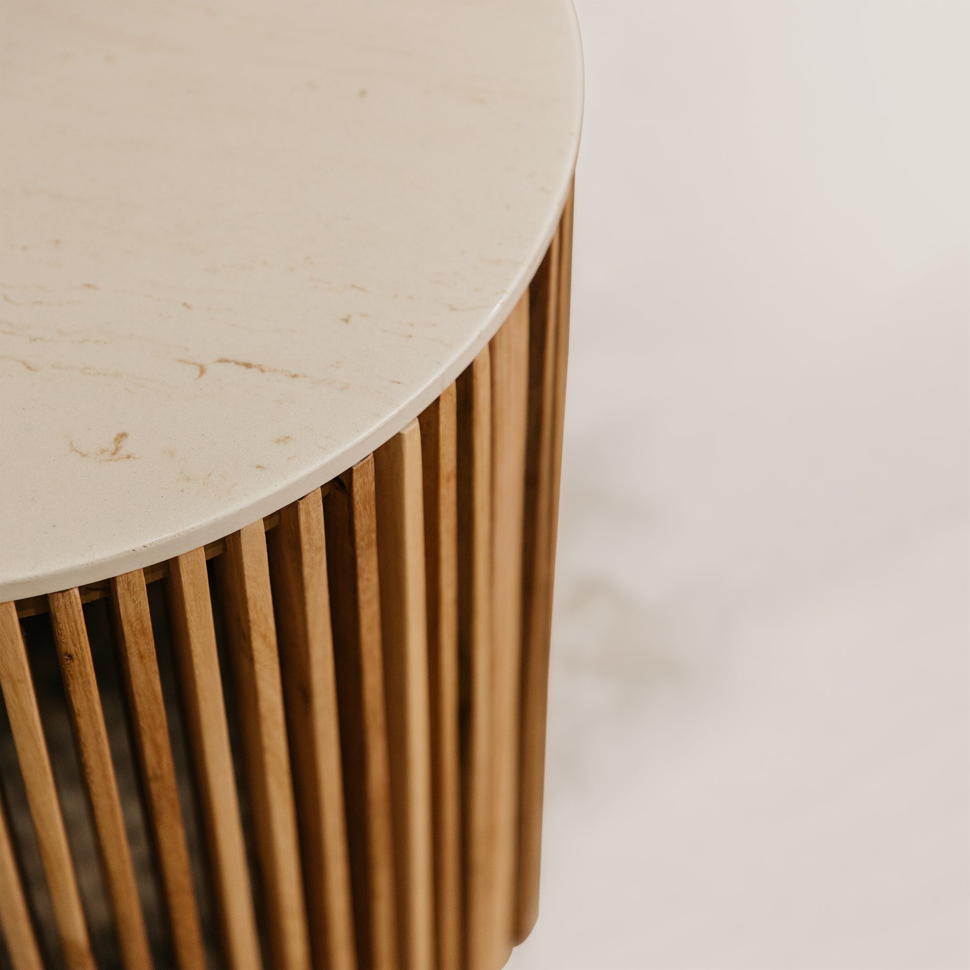 Robben Side Table