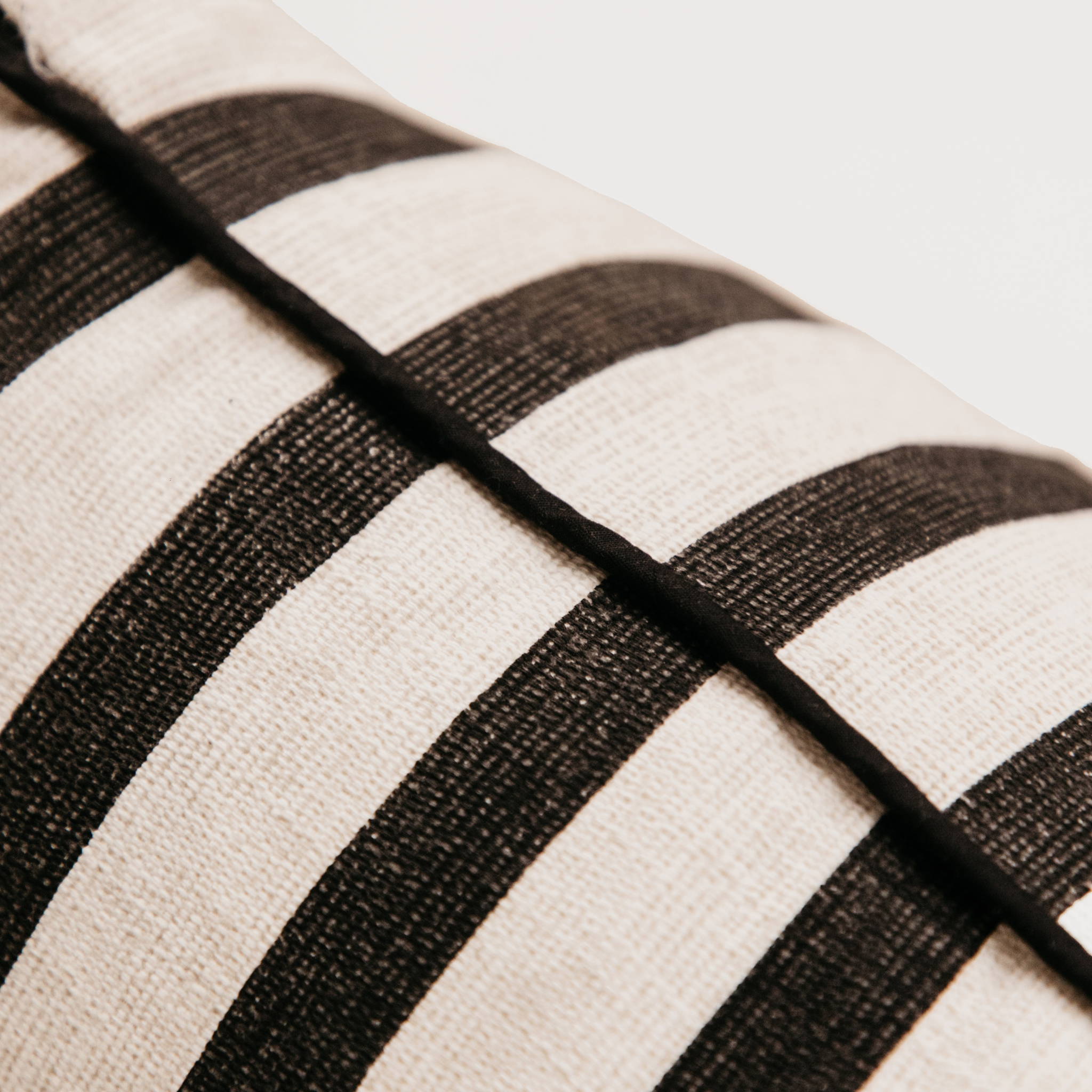 Sudan Stripe Scatter