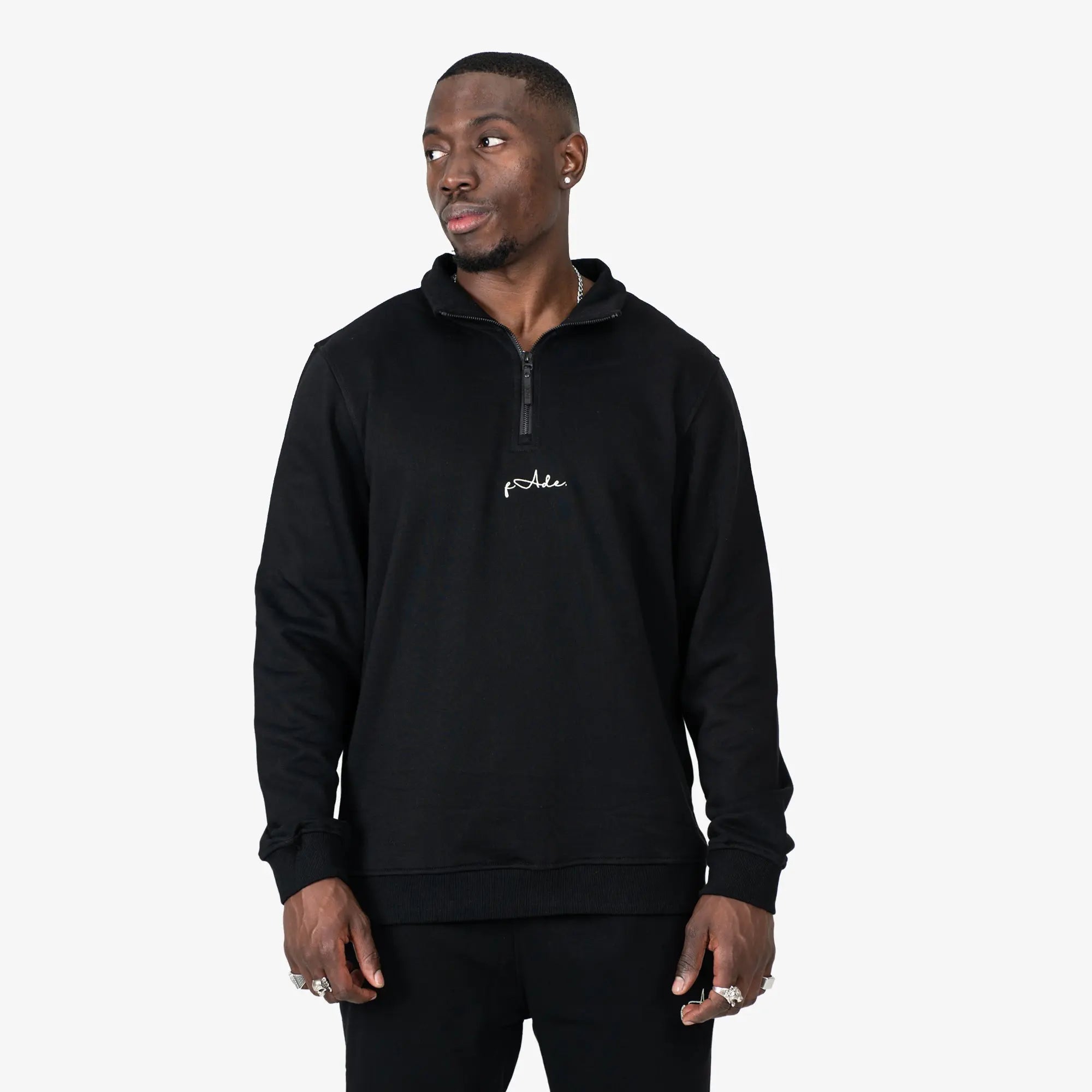 Signature Quarter Zip Black