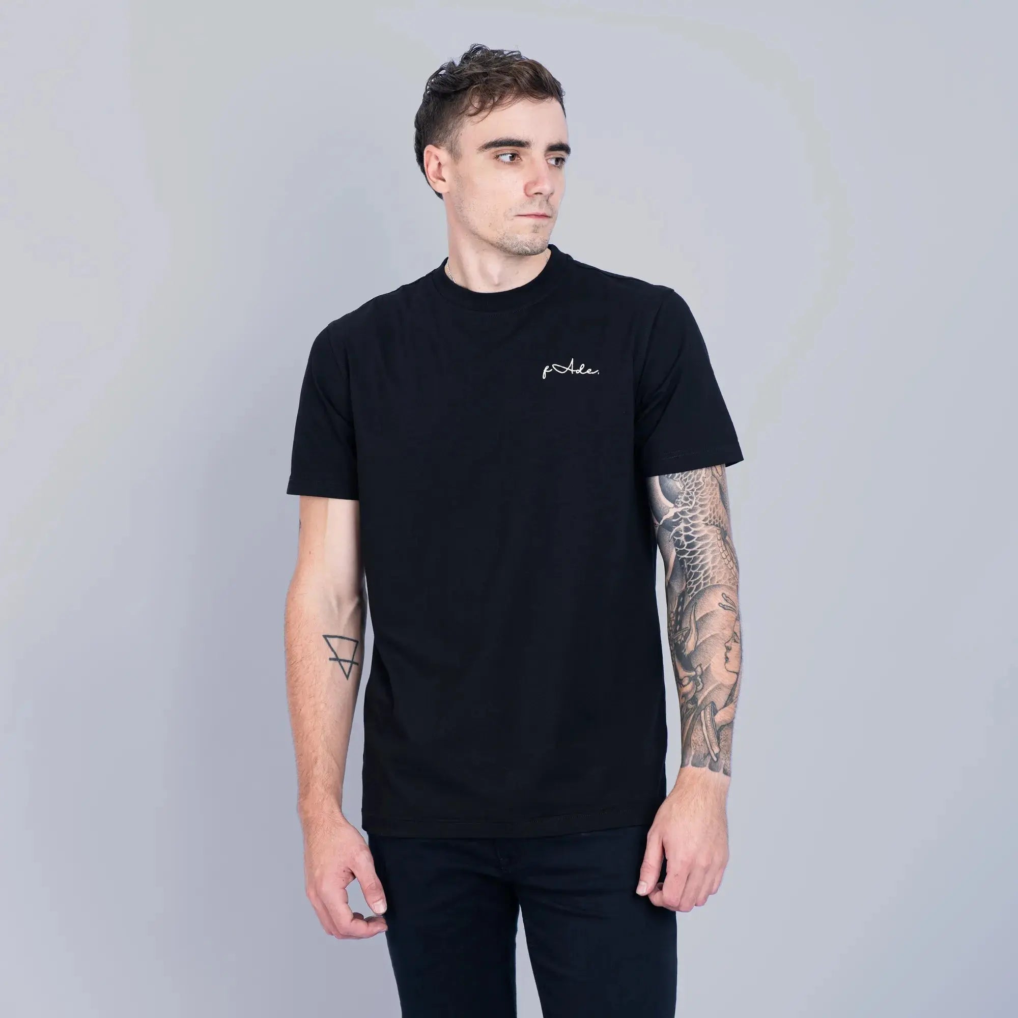 Signature Slim Fit T-Shirt Black