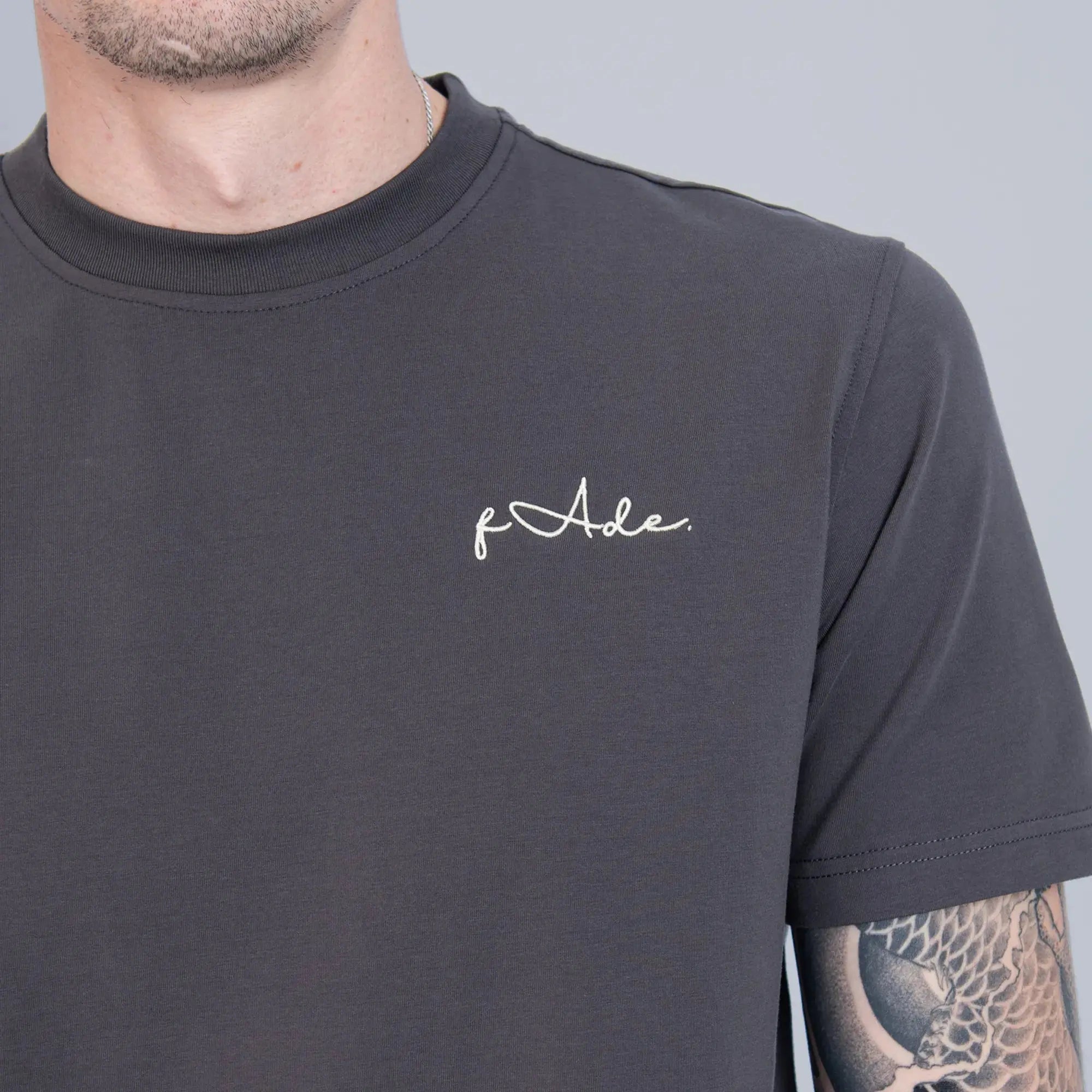 Signature Slim Fit T-Shirt Grey
