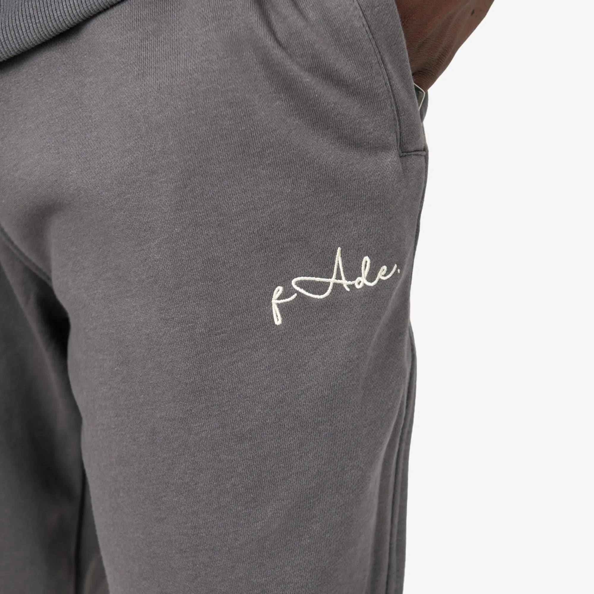 Signature Sweatpants Grey