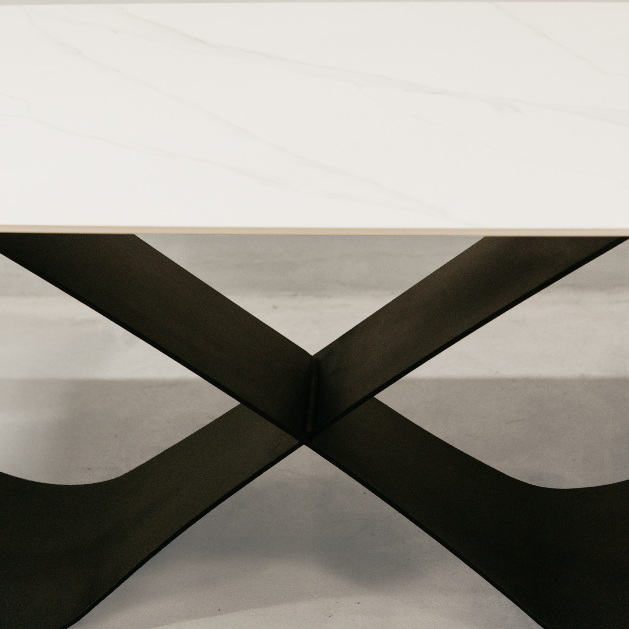 Sokoto Dining Table – White & Black