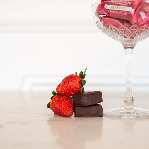 Dark Chocolate & Strawberry Gift Box (Next Day Delivery Product)
