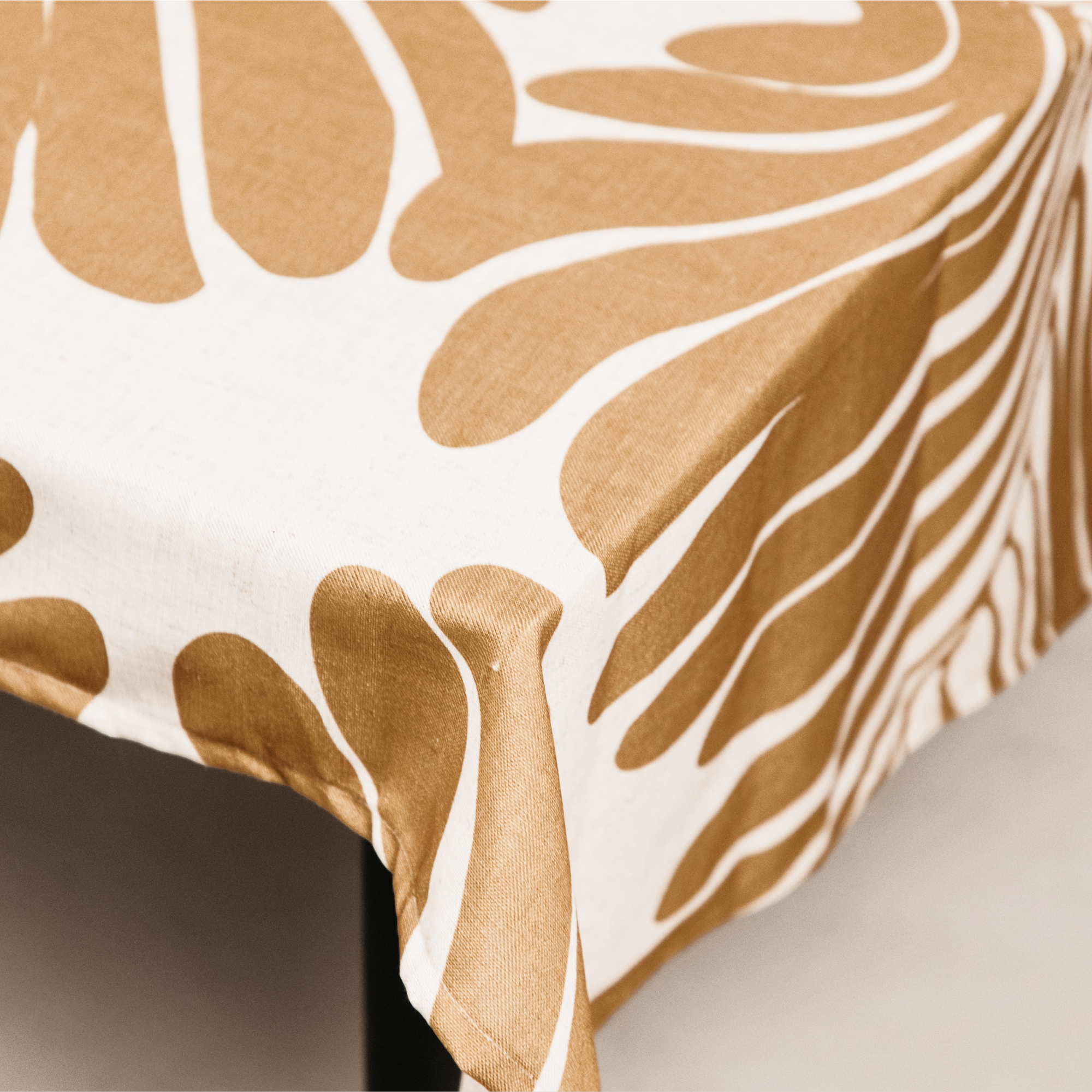 Gilded Leaf Tablecloth
