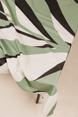 Kivuli Leaf Tablecloth