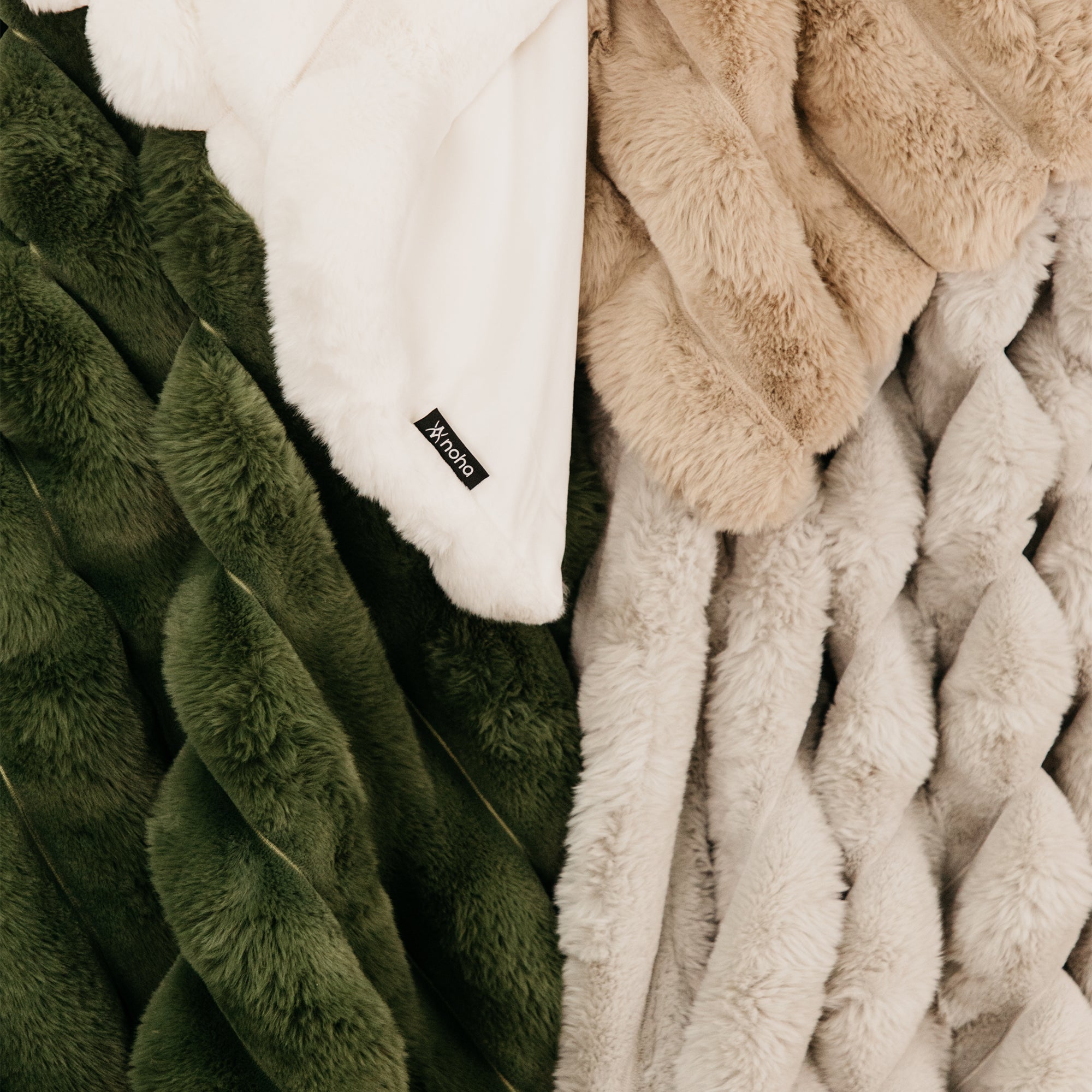 Serenity Fur Throw – Natural