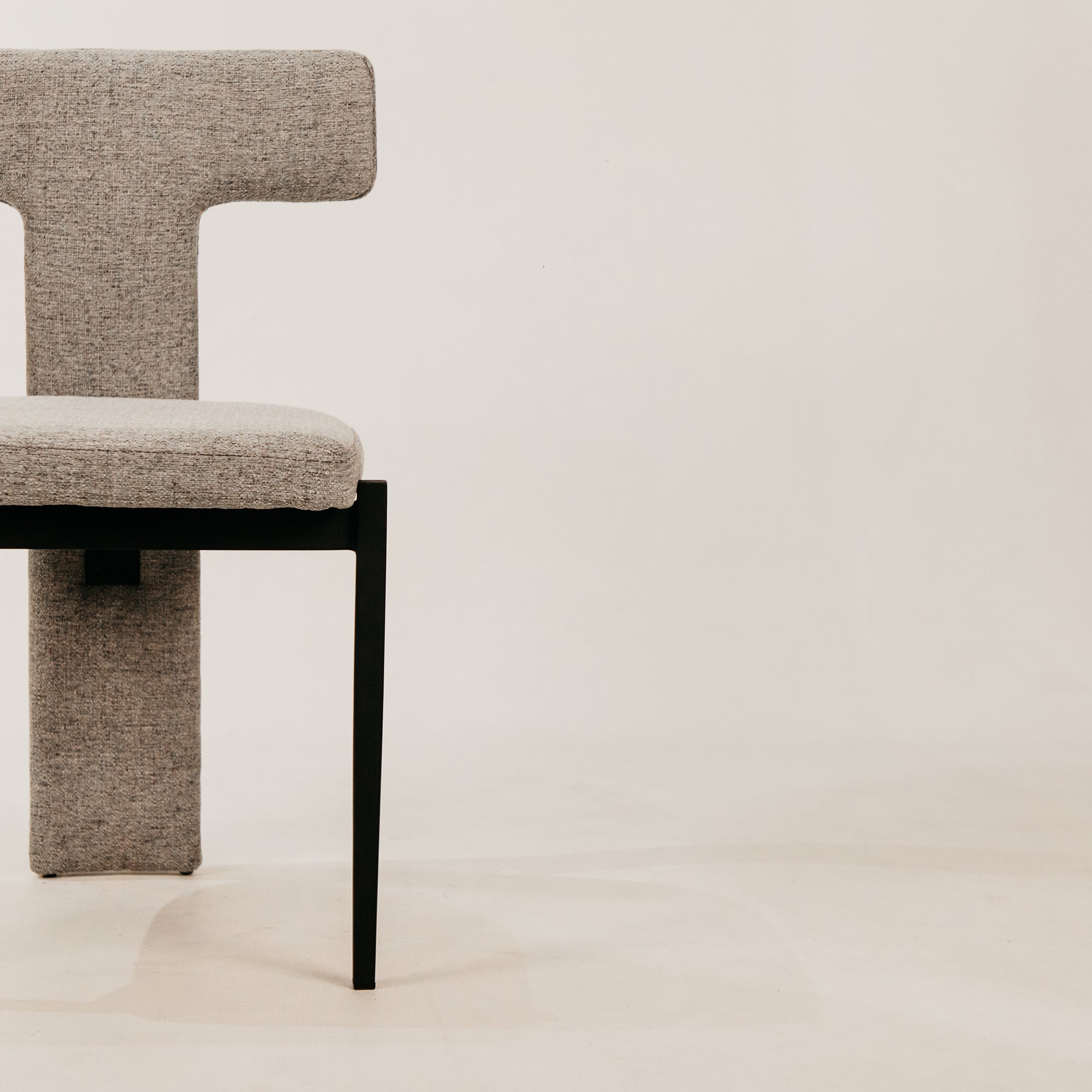 Tetra Grey Dining Chair – Black