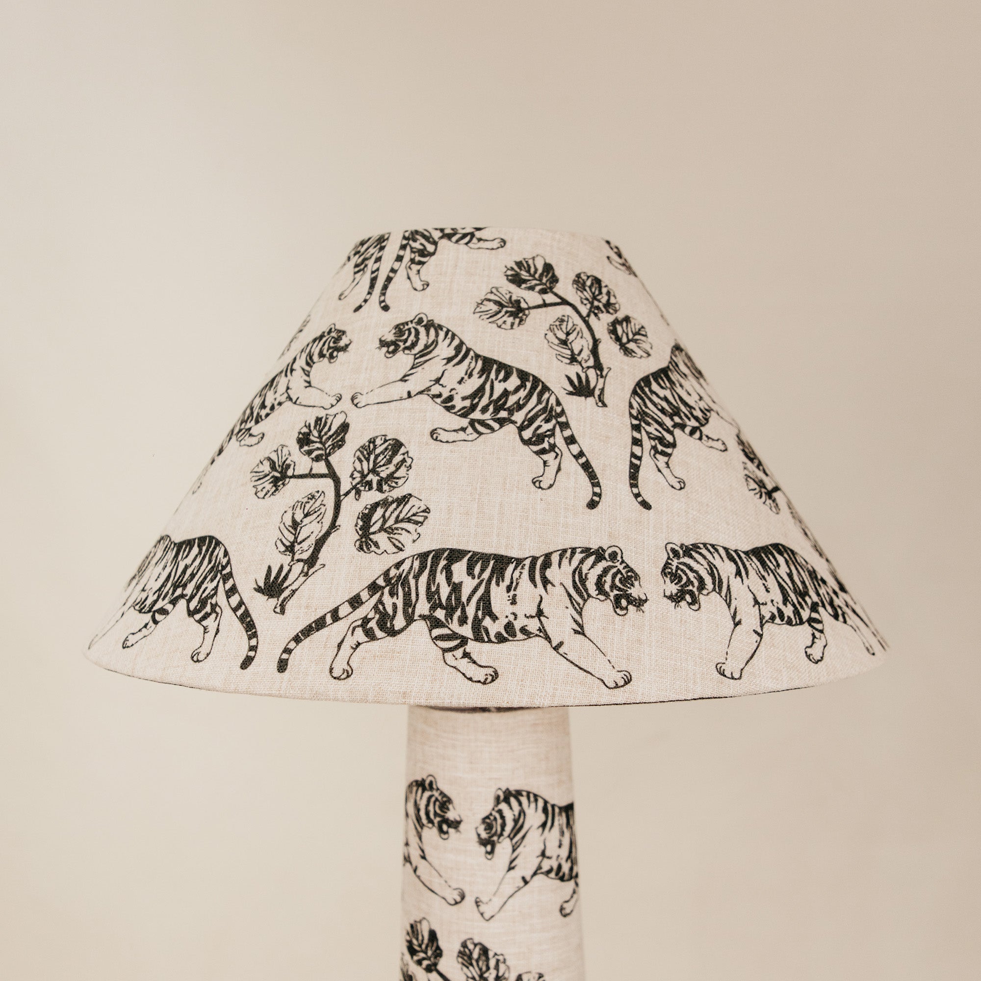 Tigris Fusion Floor Lamp